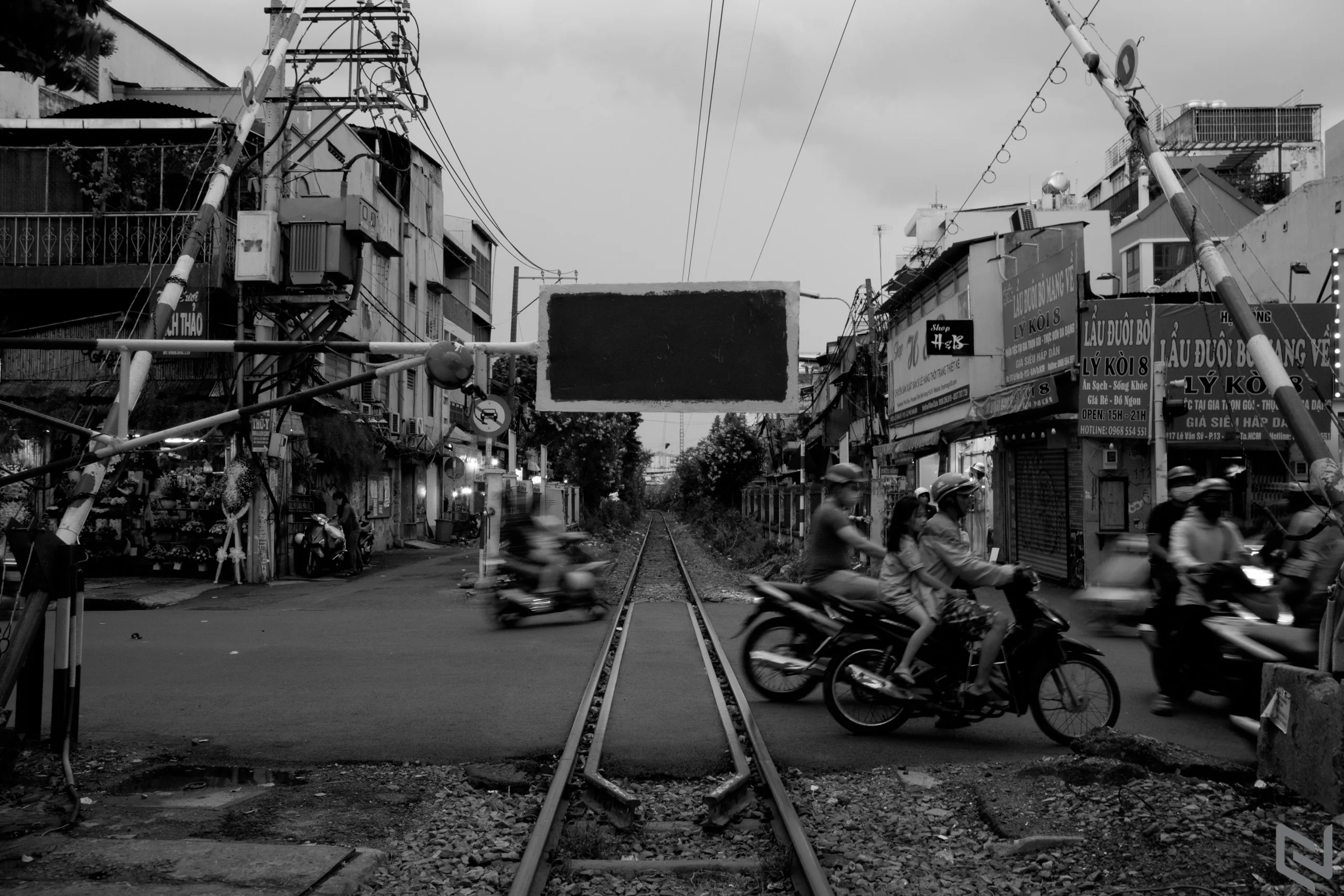 Trải nghiệm máy ảnh Fujifilm X-T200: Gọn nhẹ, cảm ứng tiện lợi, chất ảnh đáng khen, giúp người dùng mới làm quen nhanh hơn