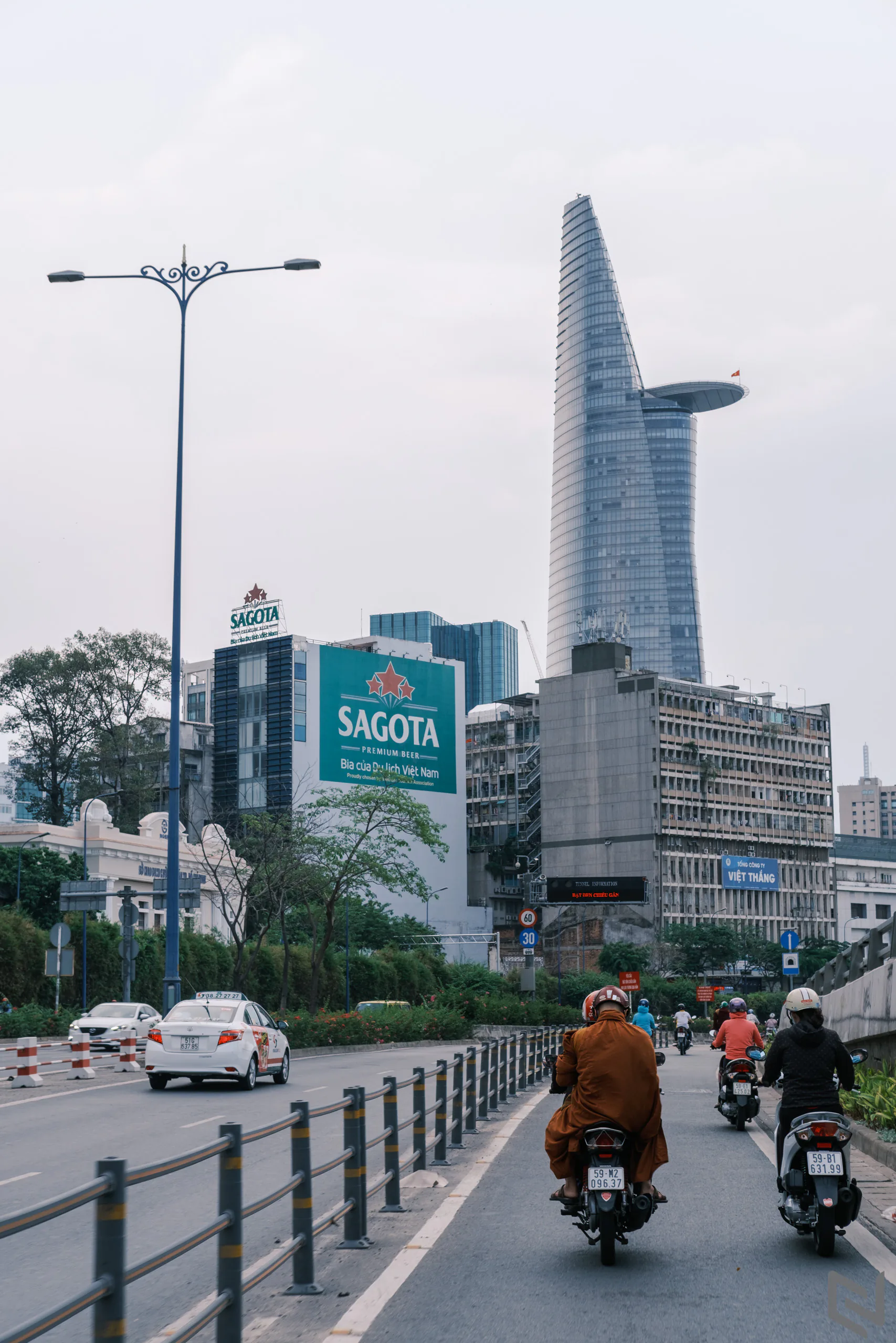 Trên tay và chụp nhanh với ống kính Fujifilm XC 35mm F2: Món hời cho tín đồ chụp chân dung