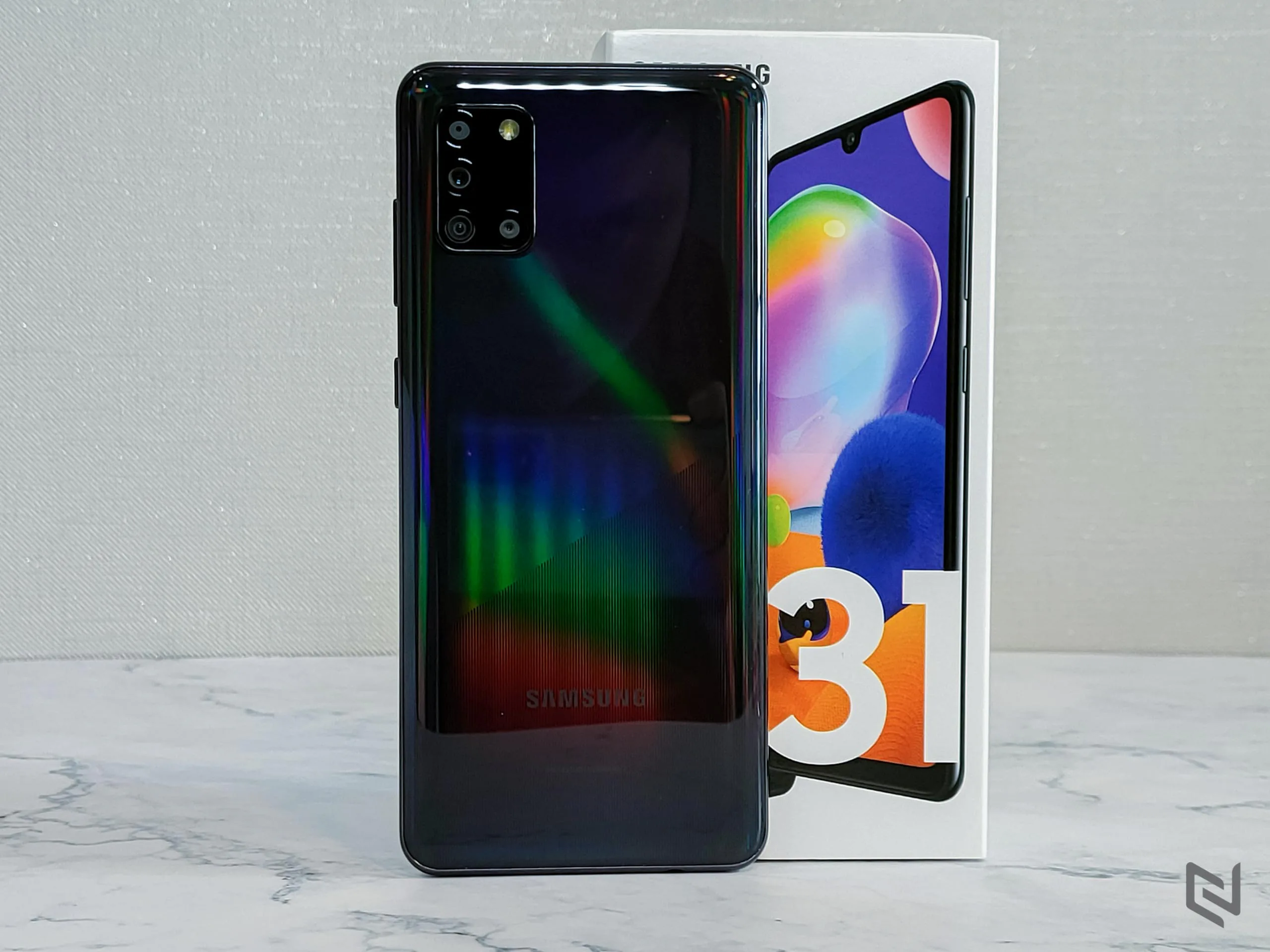 Mở hộp và đánh giá nhanh Galaxy A31: Pin khủng, 4 camera đa năng, hiệu năng khá