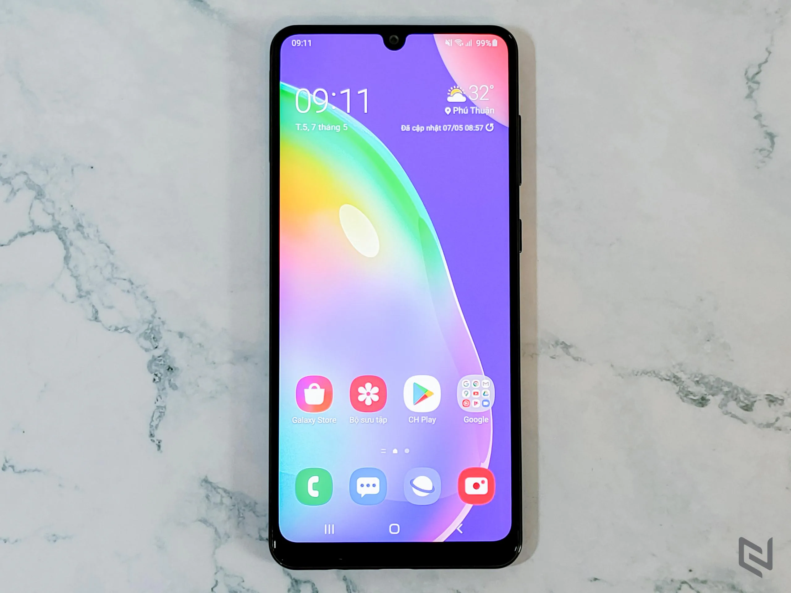 Mở hộp và đánh giá nhanh Galaxy A31: Pin khủng, 4 camera đa năng, hiệu năng khá