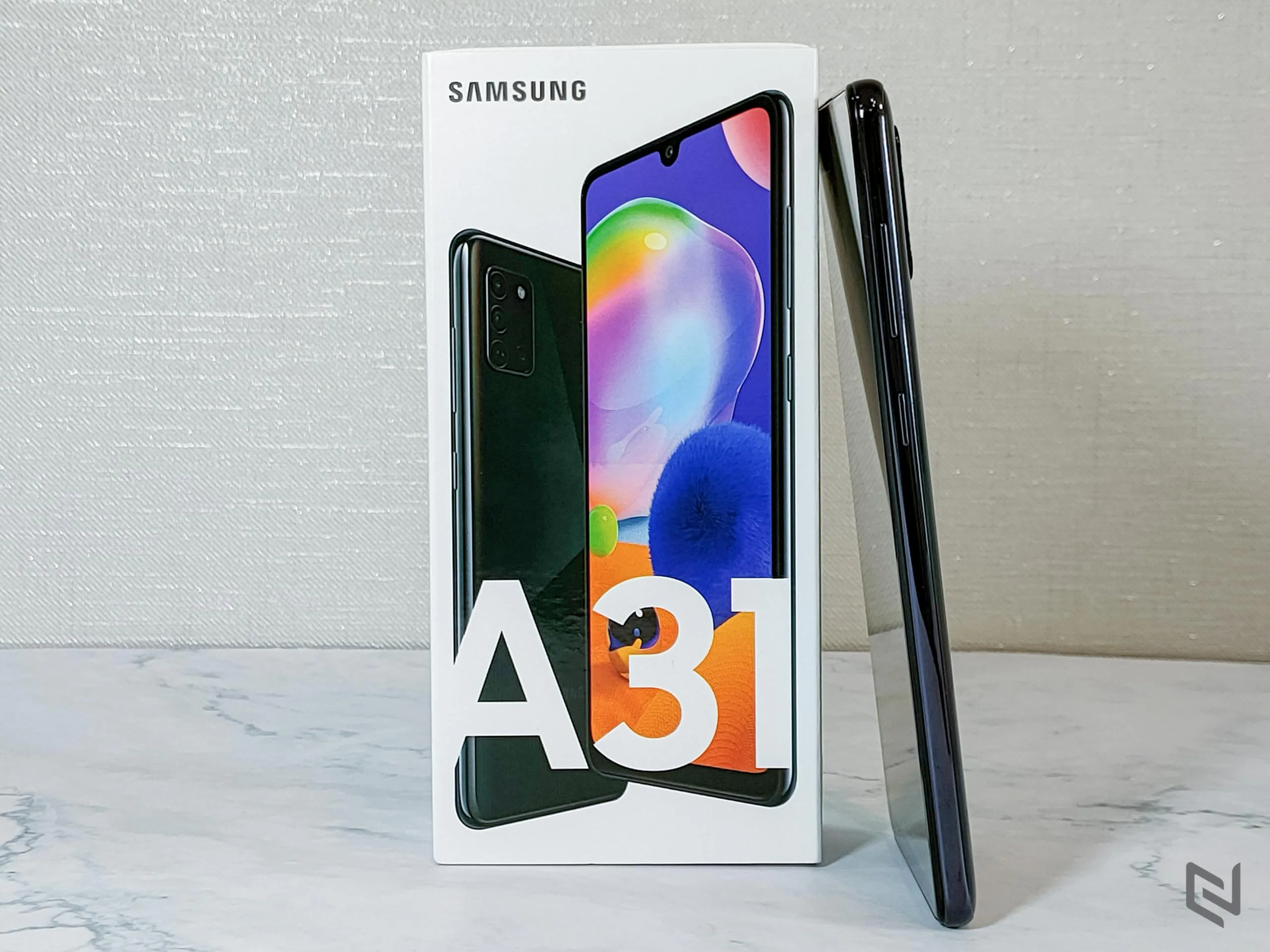 Mở hộp và đánh giá nhanh Galaxy A31: Pin khủng, 4 camera đa năng, hiệu năng khá