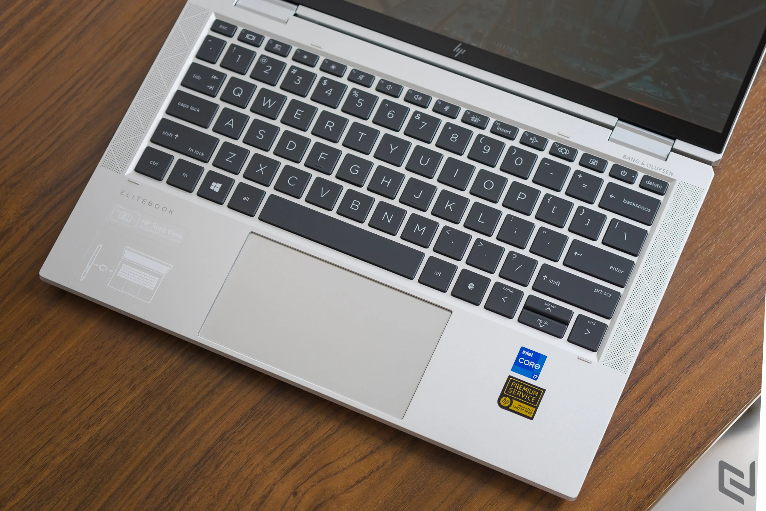 Đánh giá laptop HP EliteBook x360 1030 G8: Thiết kế cao cấp, siêu gọn nhẹ và bảo mật cùng hiệu năng mạnh mẽ