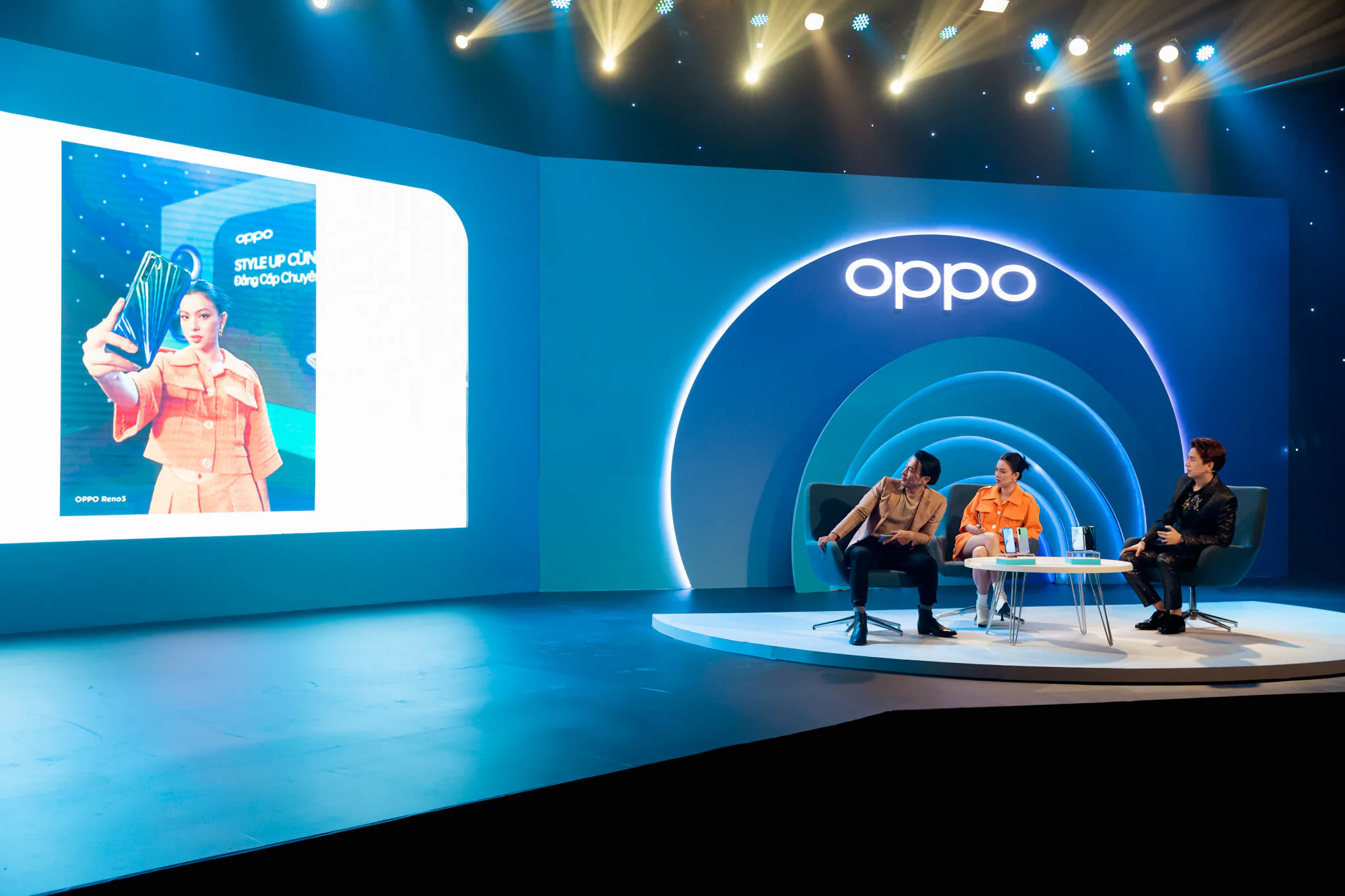 OPPO Reno3 và Reno3 Pro chính thức ra mắt tại Việt Nam giá từ 8,990,000 VND