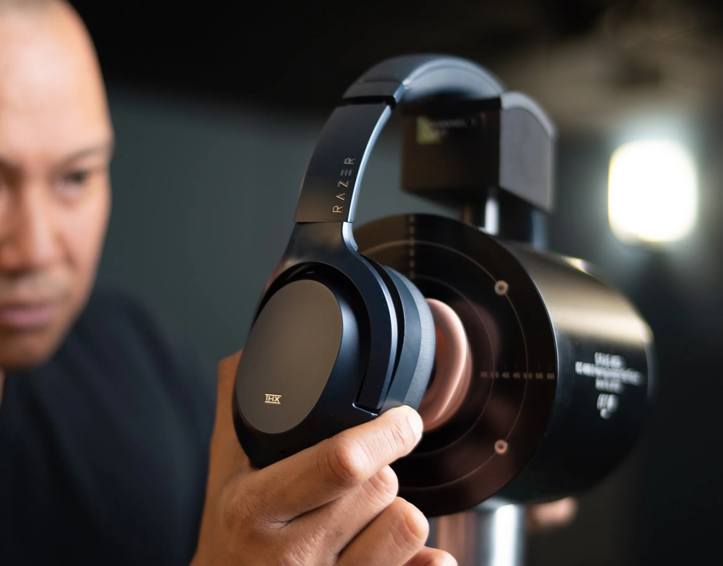 Razer ra mắt tai nghe không dây Opus, đạt chứng nhận THX với chống ồn chủ động