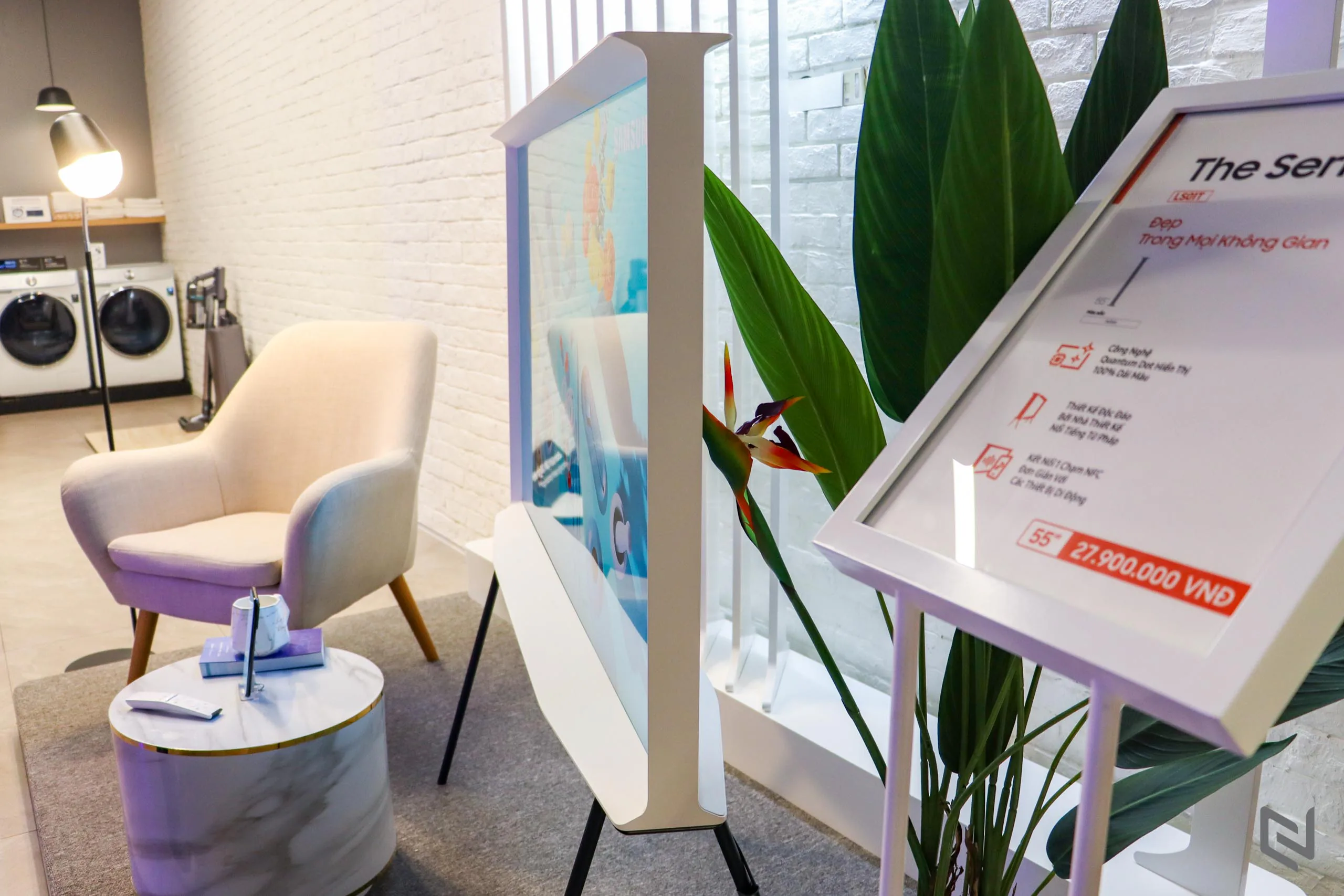 Cùng Samsung trải nghiệm các dòng TV mới QLED 8K, The Frame, The Serif và The Sero 2020