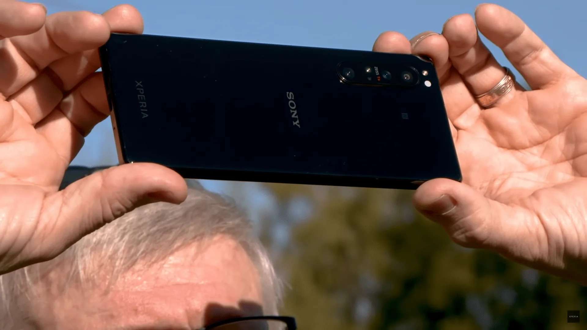 Sony tung video nhiếp ảnh gia chuyên nghiệp trải nghiệm các tính năng của camera trên chiếc Xperia 1 II