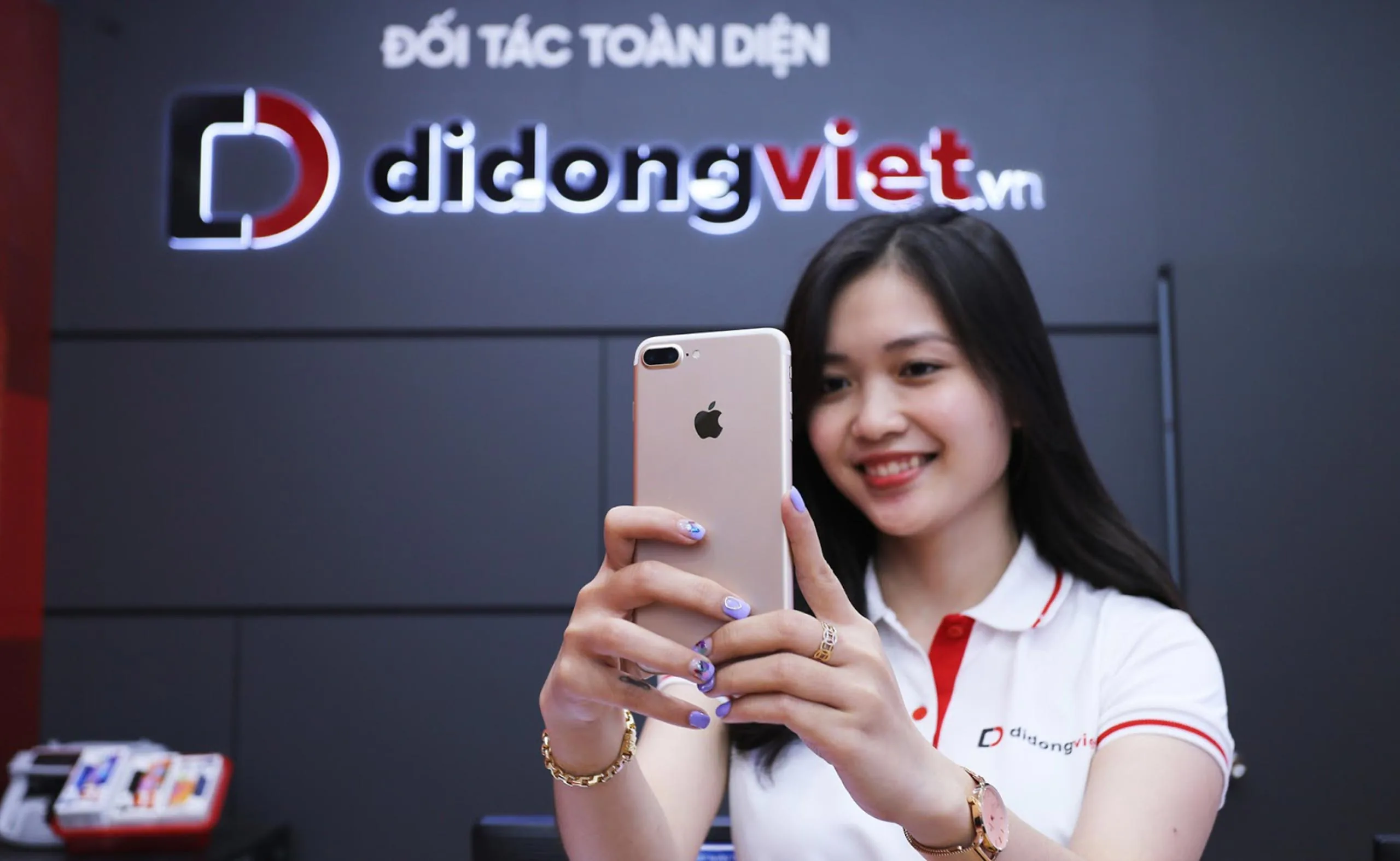 iPhone SE 2020 và Top 5 iPhone cũ có mức giá hấp dẫn từ 5 đến 14 triệu