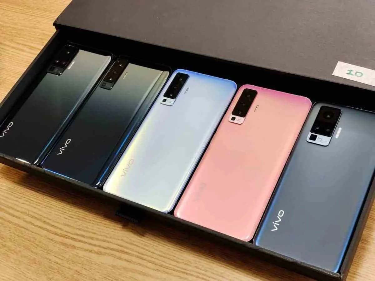Lộ diện phiên bản vivo X50 Pro+ với cấu hình khủng Snapdragon 865 và camera chính 50MP