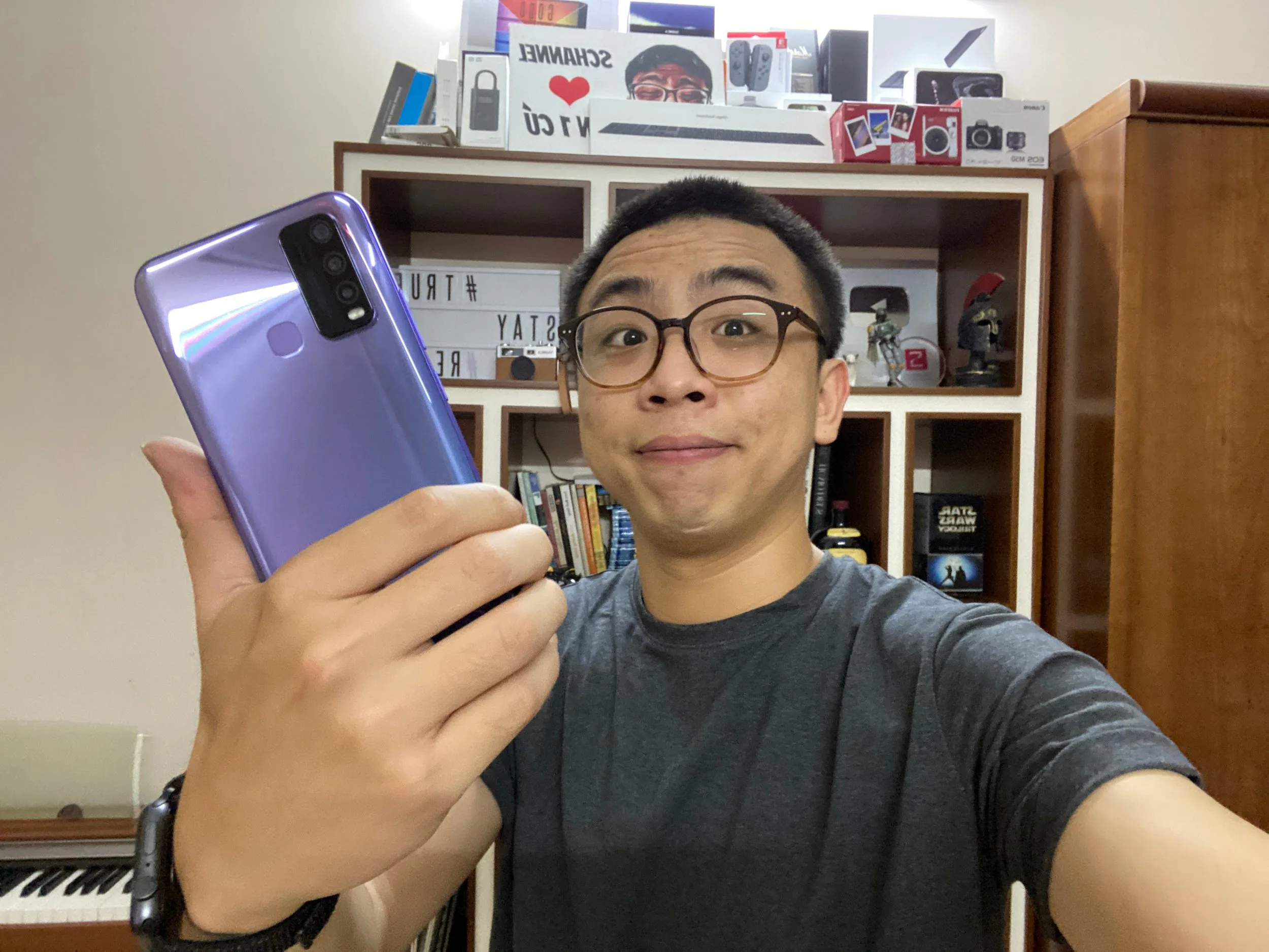 Những reviewer công nghệ đầu tiên trải nghiệm vivo Y50 nhận xét gì?