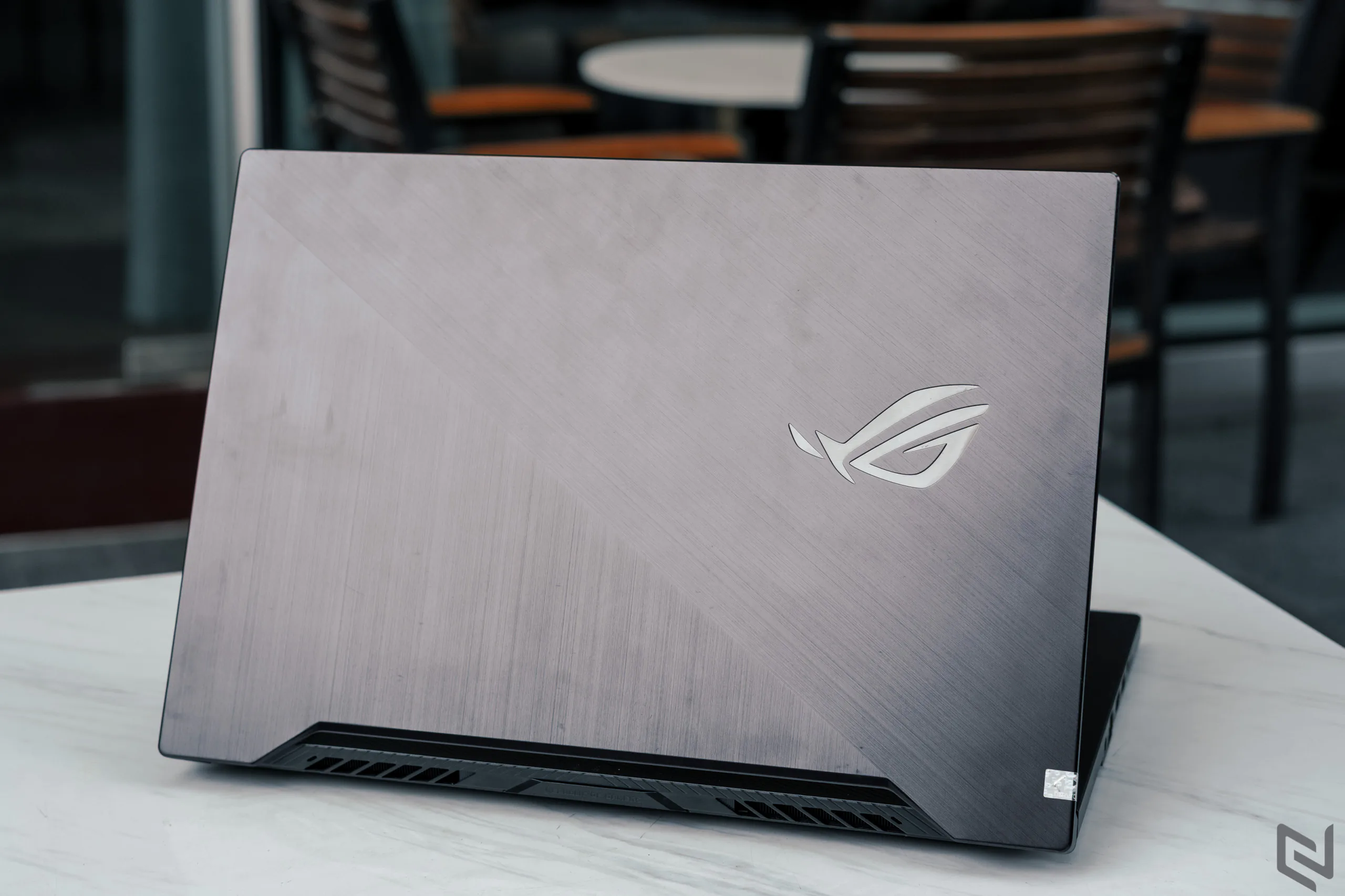 Trải nghiệm ASUS ROG Zephyrus G15: Quái thú hiệu năng mới trong phân khúc giá 30 triệu, đã đến lúc chuyển sang phe "đỏ"?