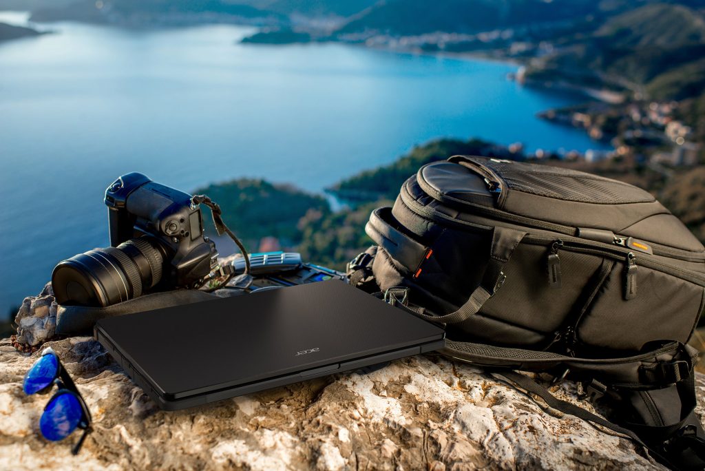 Acer giới thiệu Enduro - dòng sản phẩm laptop và tablet siêu bền bỉ
