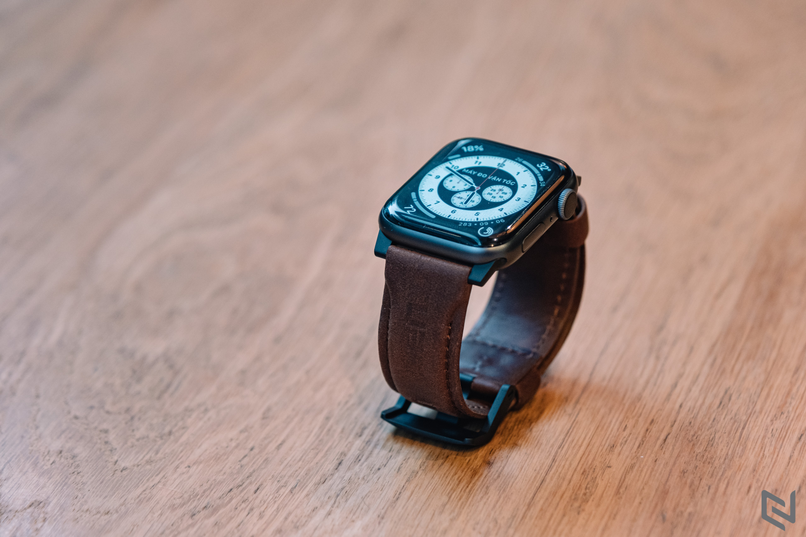 Trên tay dây da UAG cho Apple Watch: Chất lượng hoàn thiện tốt, cao cấp và hầm hố