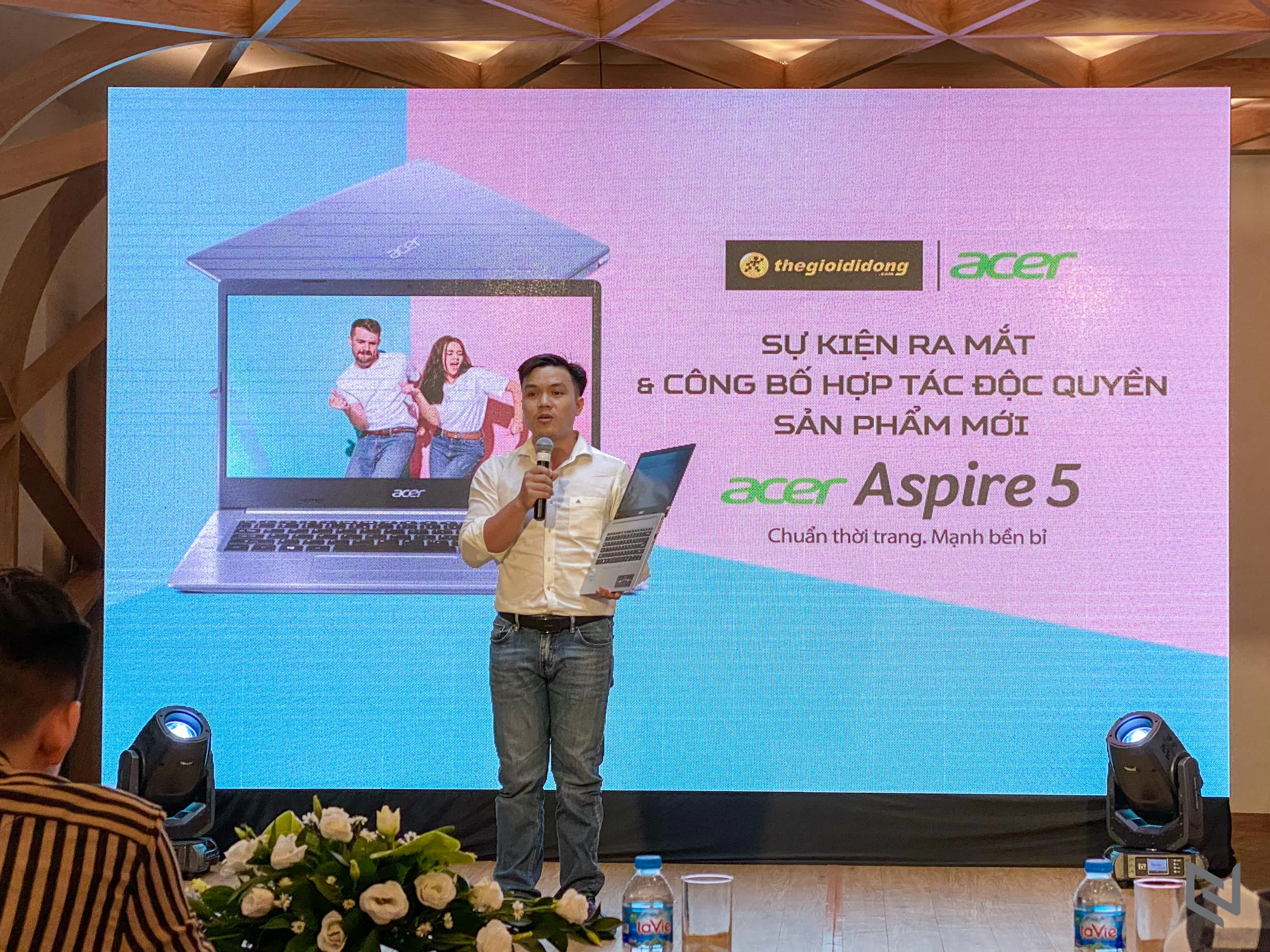 Thế Giới Di Động ra mắt và kinh doanh độc quyền Acer Aspire 5