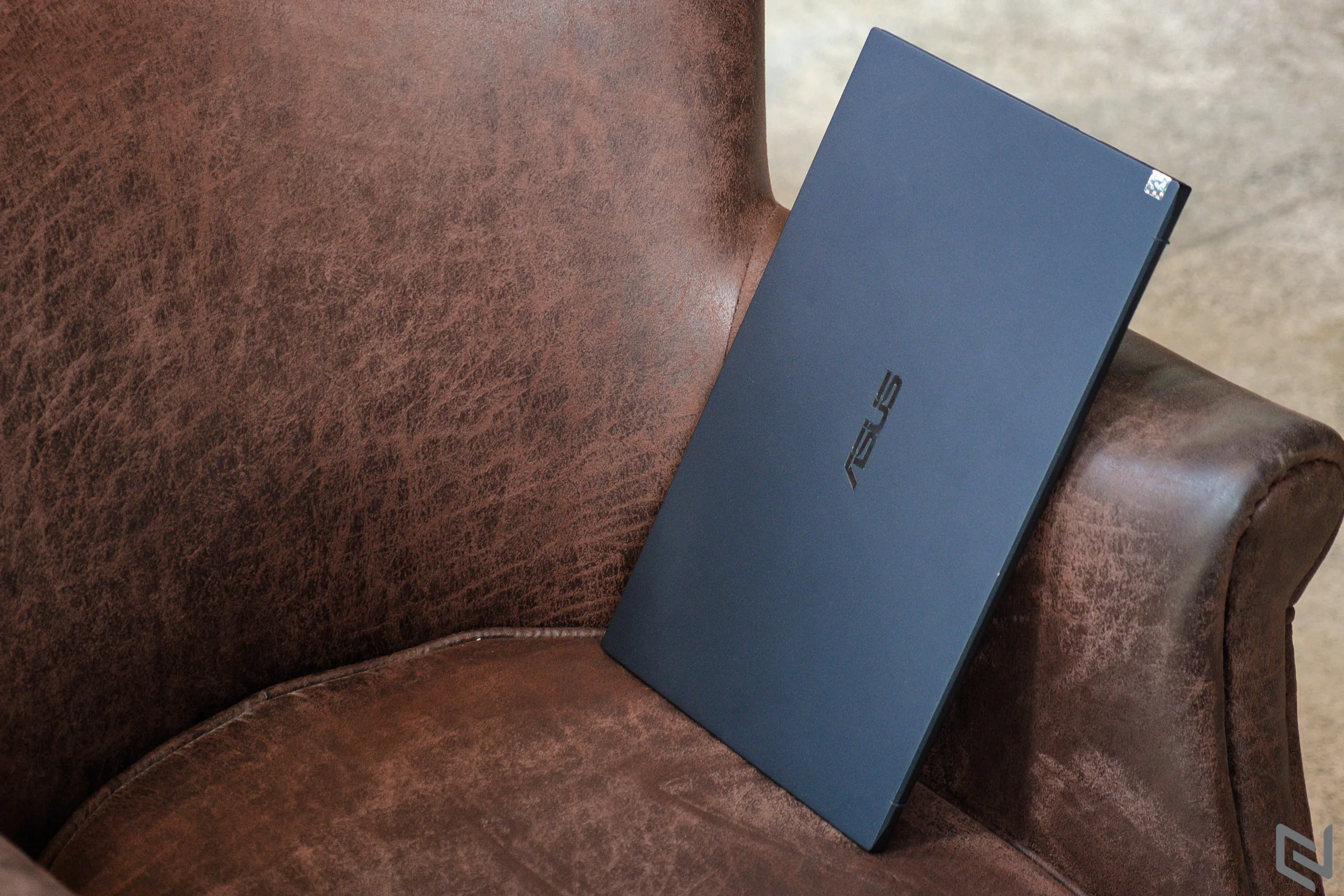 ASUS-ExpertBook-B9450FA-8938-congngheviet