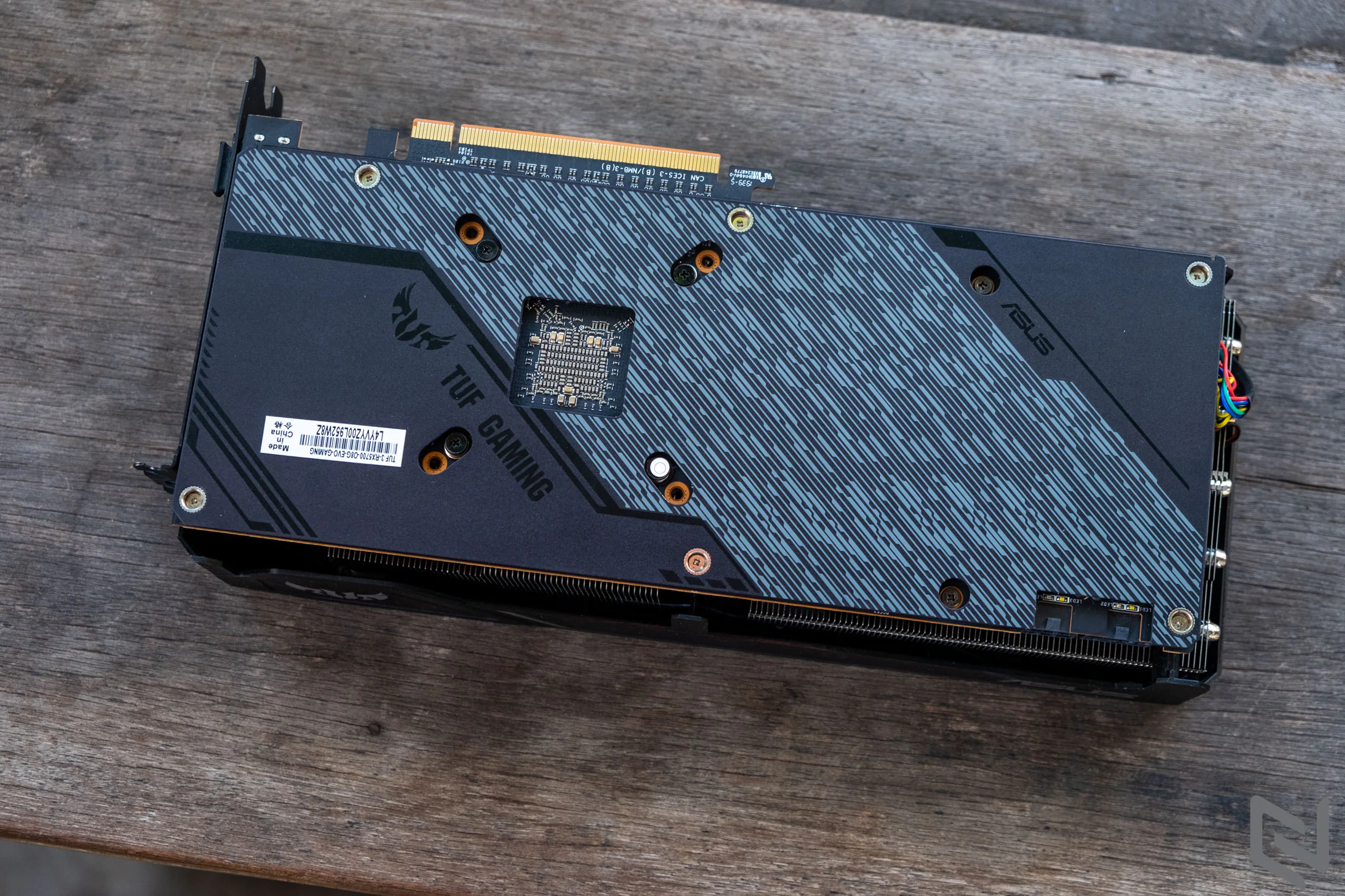 Trên tay card đồ hoạ ASUS TUF Gaming X3 RX 5700 OC: Mạnh mẽ, vừa túi tiền