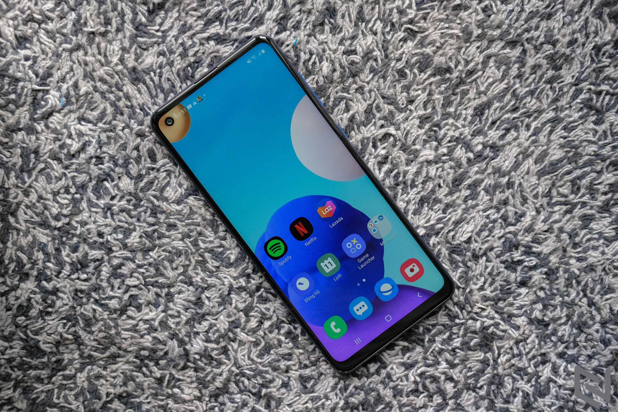 Trên tay và đánh giá nhanh Galaxy A21s: Vẻ ngoài hào nhoáng, nâng tầm nhiếp ảnh với 4 camera
