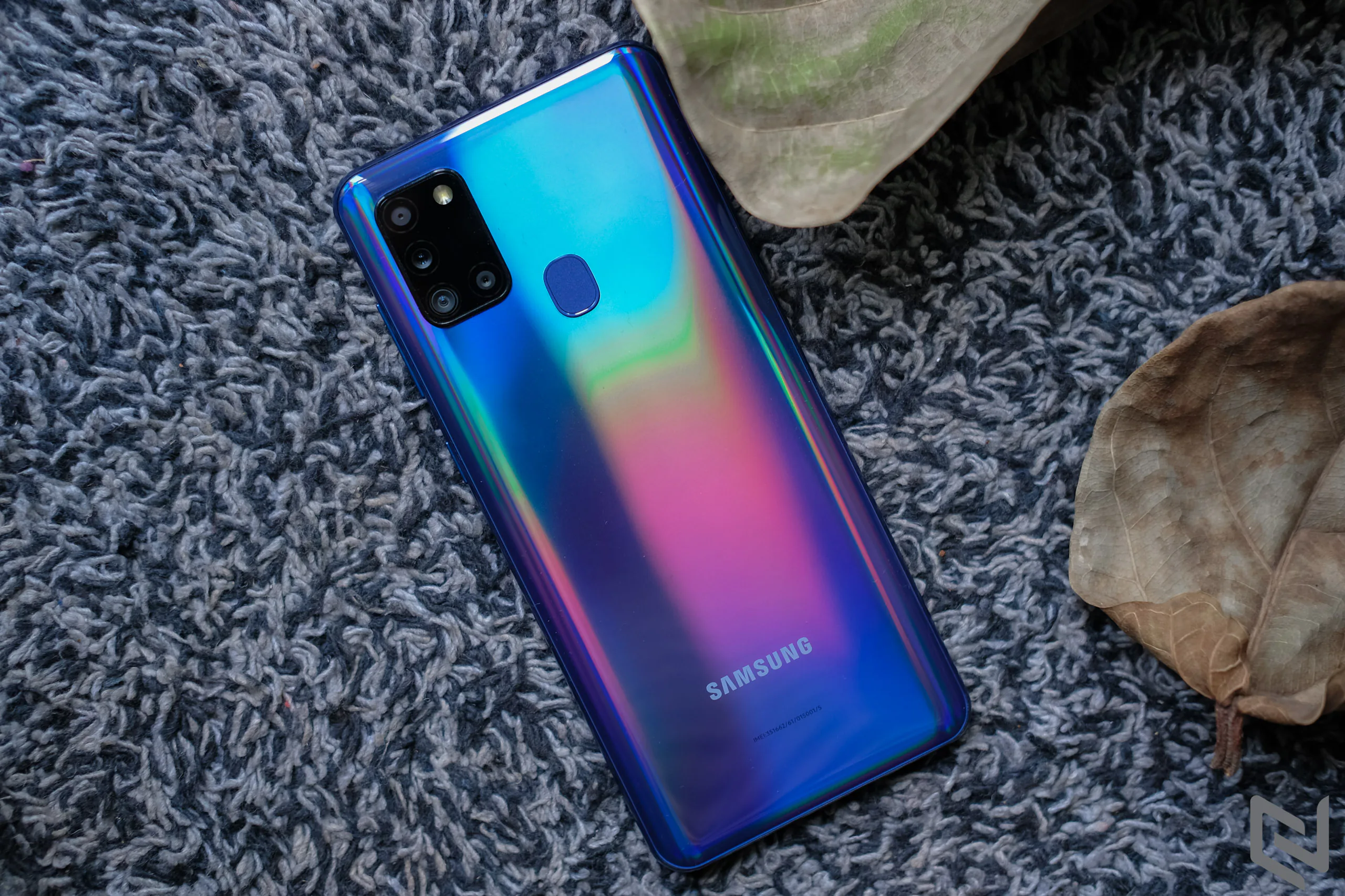 Trên tay và đánh giá nhanh Galaxy A21s: Vẻ ngoài hào nhoáng, nâng tầm nhiếp ảnh với 4 camera