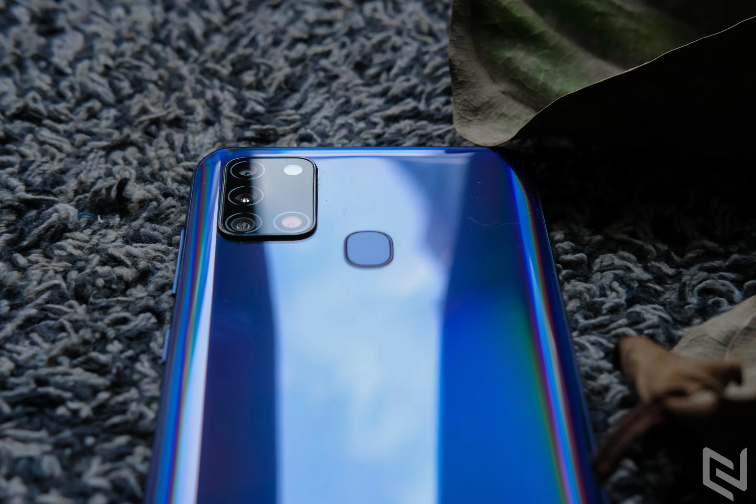 Trên tay và đánh giá nhanh Galaxy A21s: Vẻ ngoài hào nhoáng, nâng tầm nhiếp ảnh với 4 camera