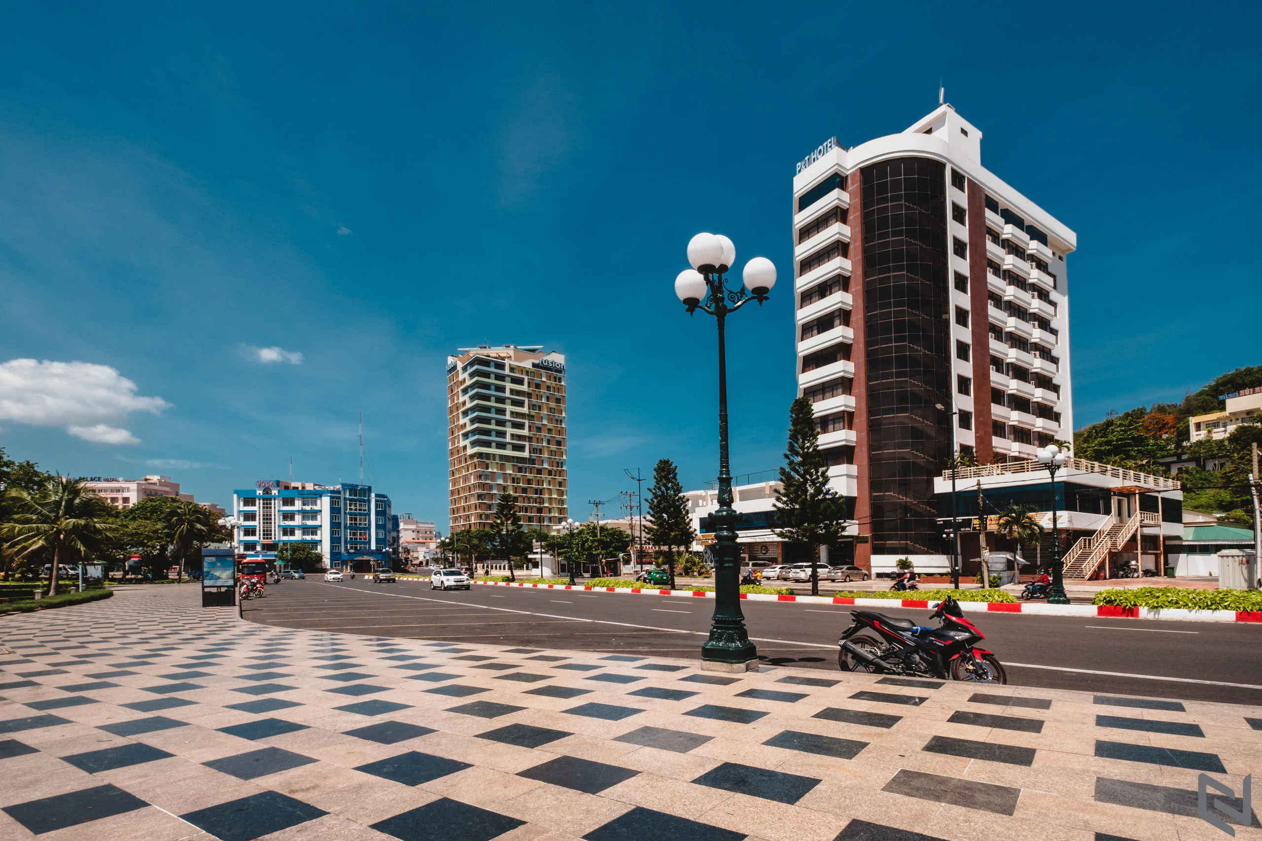 Góc ảnh ống kính Fujfifilm XF 10-24mm F4: lựa chọn lý tưởng cho tay máy ghiền phong cảnh