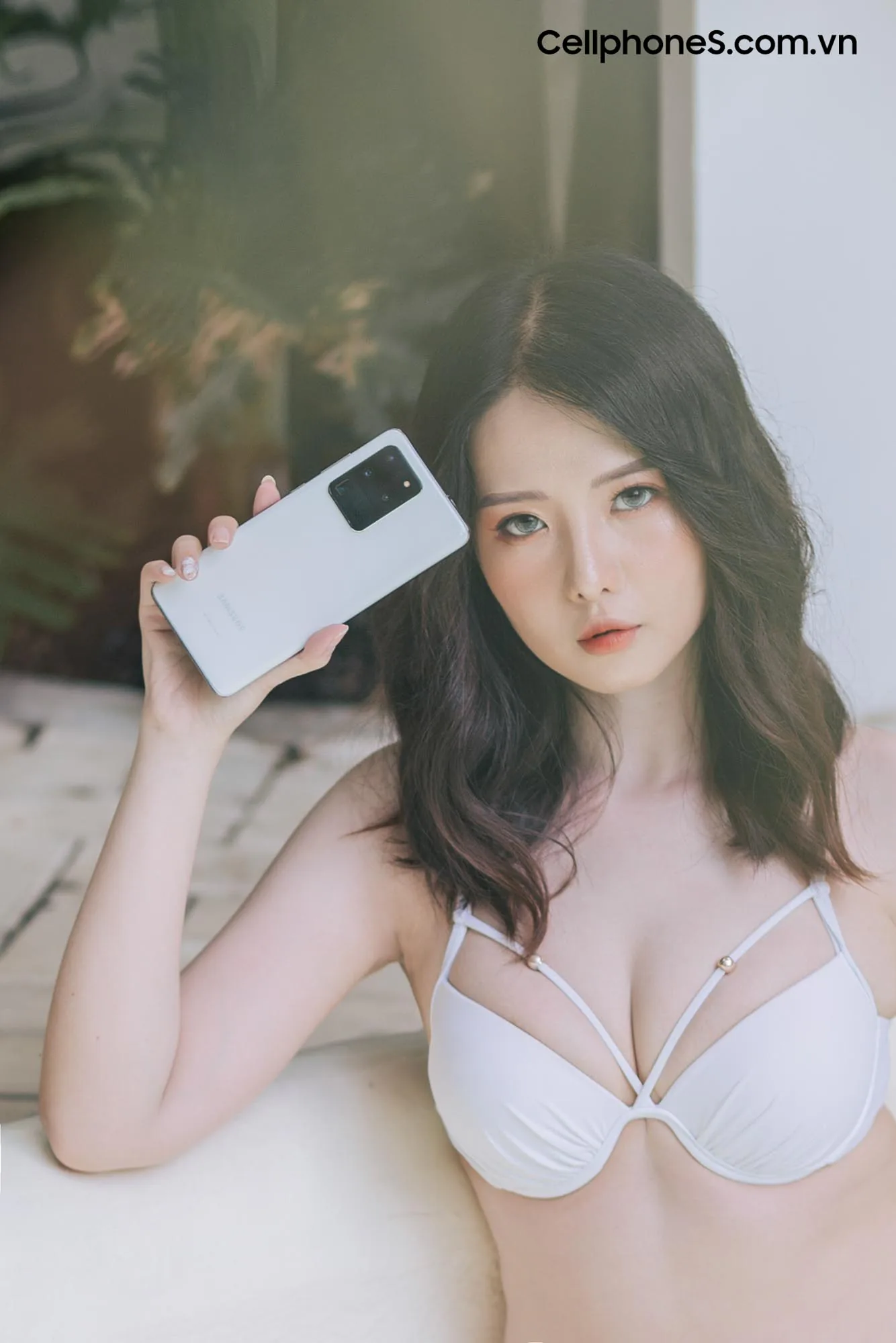 “Cháy” 1000 suất cọc trong 3 ngày, CellphoneS dừng đặt hàng Galaxy S20 Ultra Trắng Thiên Vân