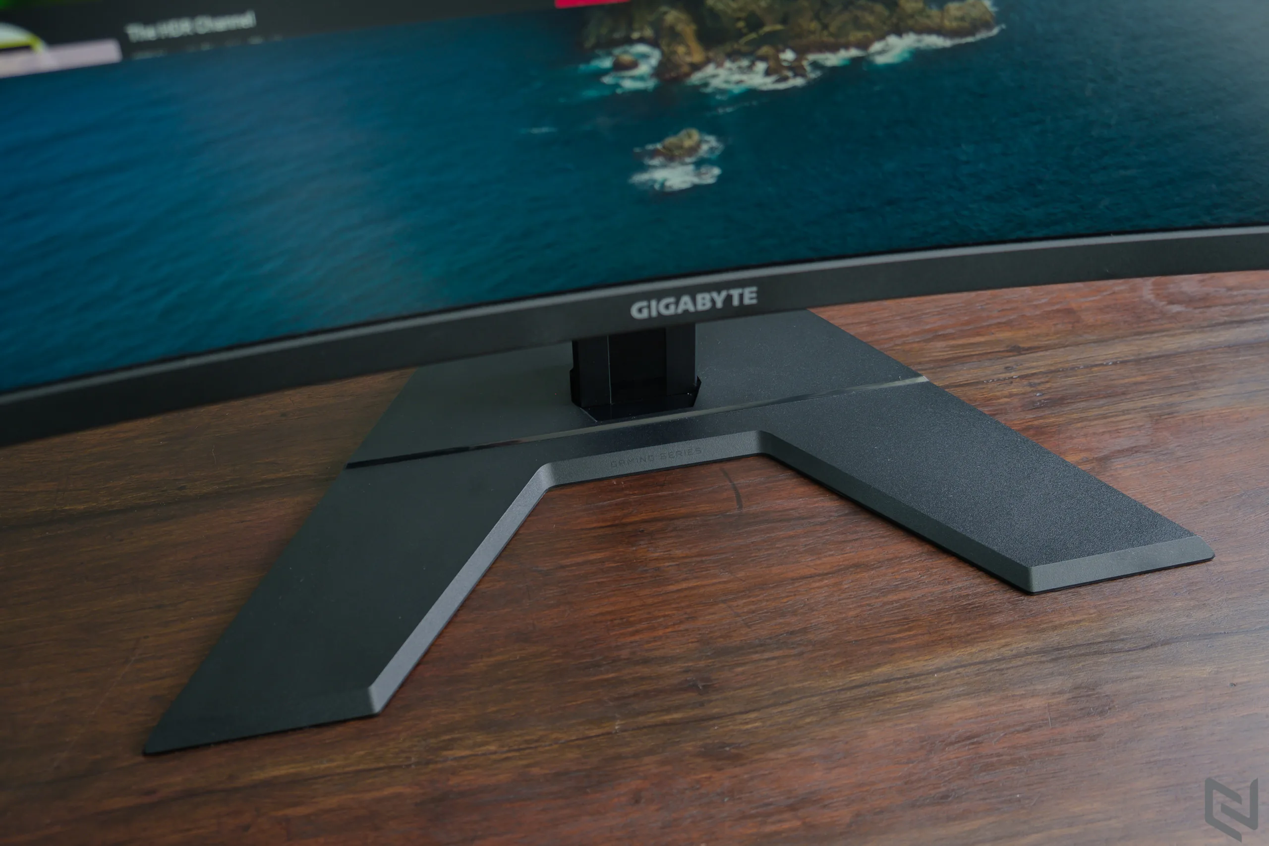 Trải nghiệm màn hình Gigabyte G32QC: Màn hình chơi game giải trí kết hợp