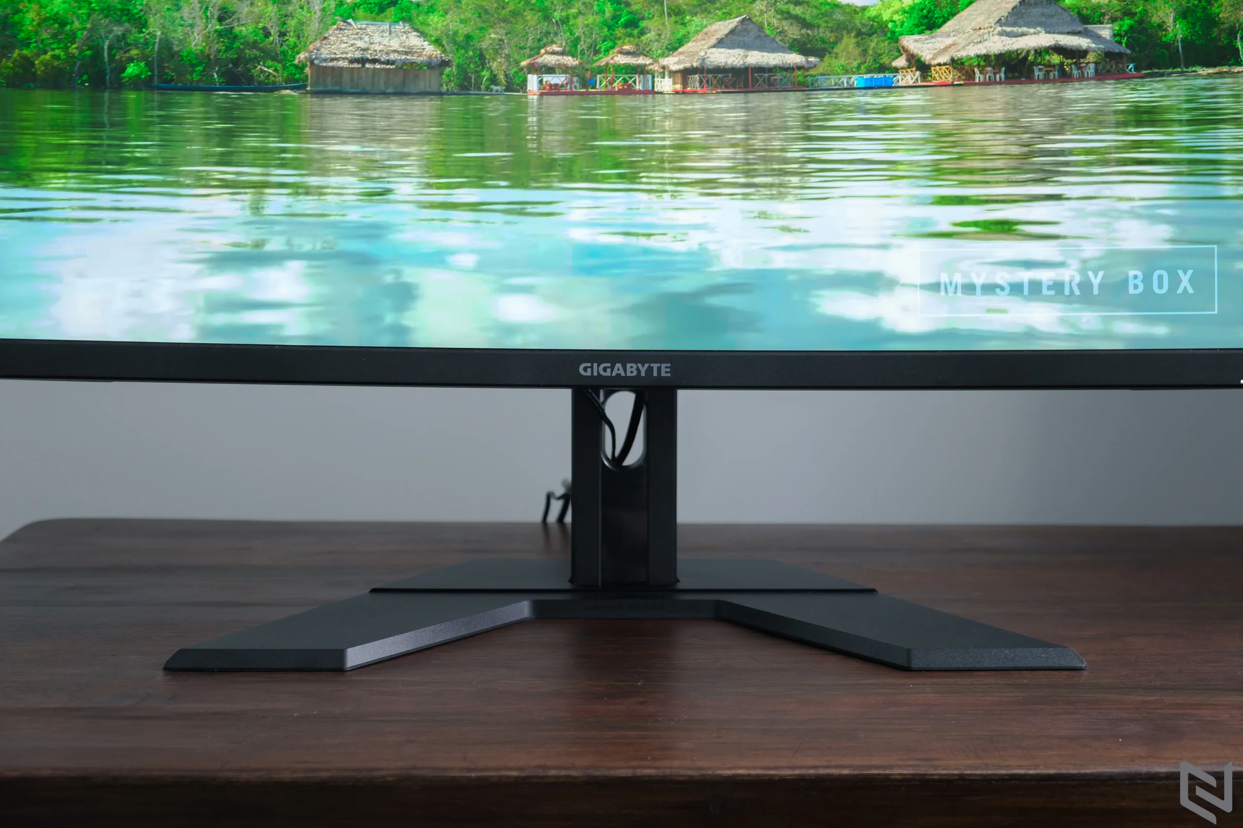 Trải nghiệm màn hình Gigabyte G32QC: Màn hình chơi game giải trí kết hợp
