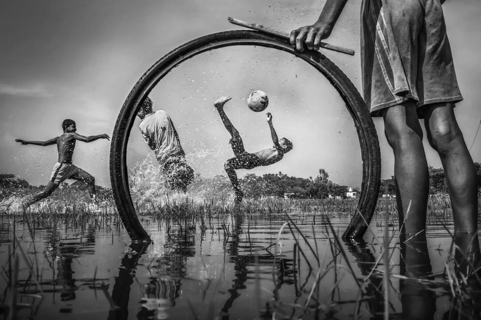 Những bức ảnh xuất xắc đoạt giải thưởng HIPA trong chủ đề "Water"