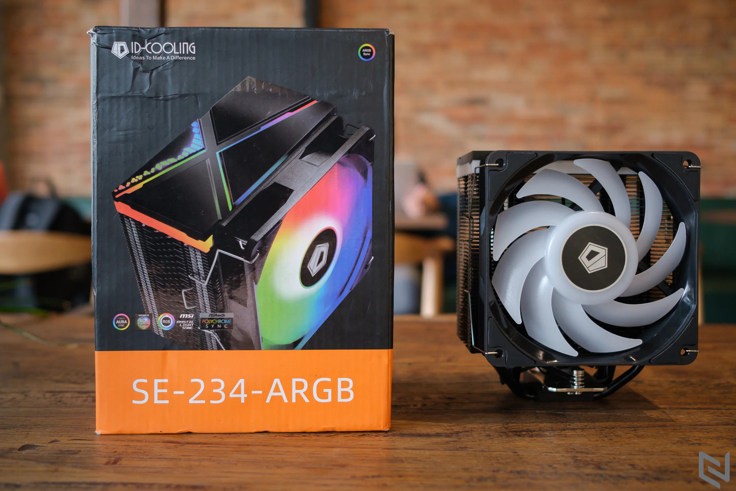 ID-COOLING ra mắt bộ đôi tản nhiệt SE-234-ARGB và SE-207 Black, giá từ 859,000 VND