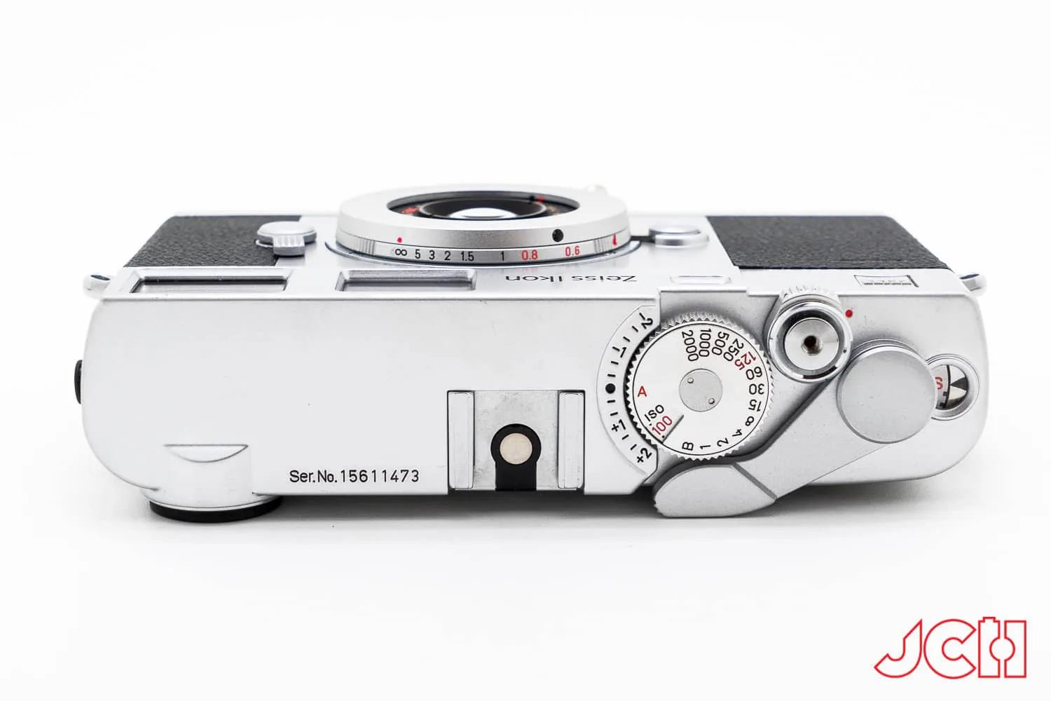 MS Optics ra mắt ống kính MS Optics Aporia 24mm F2 cho ngàm M chỉ nhỏ bằng một nắp che cảm biến máy ảnh