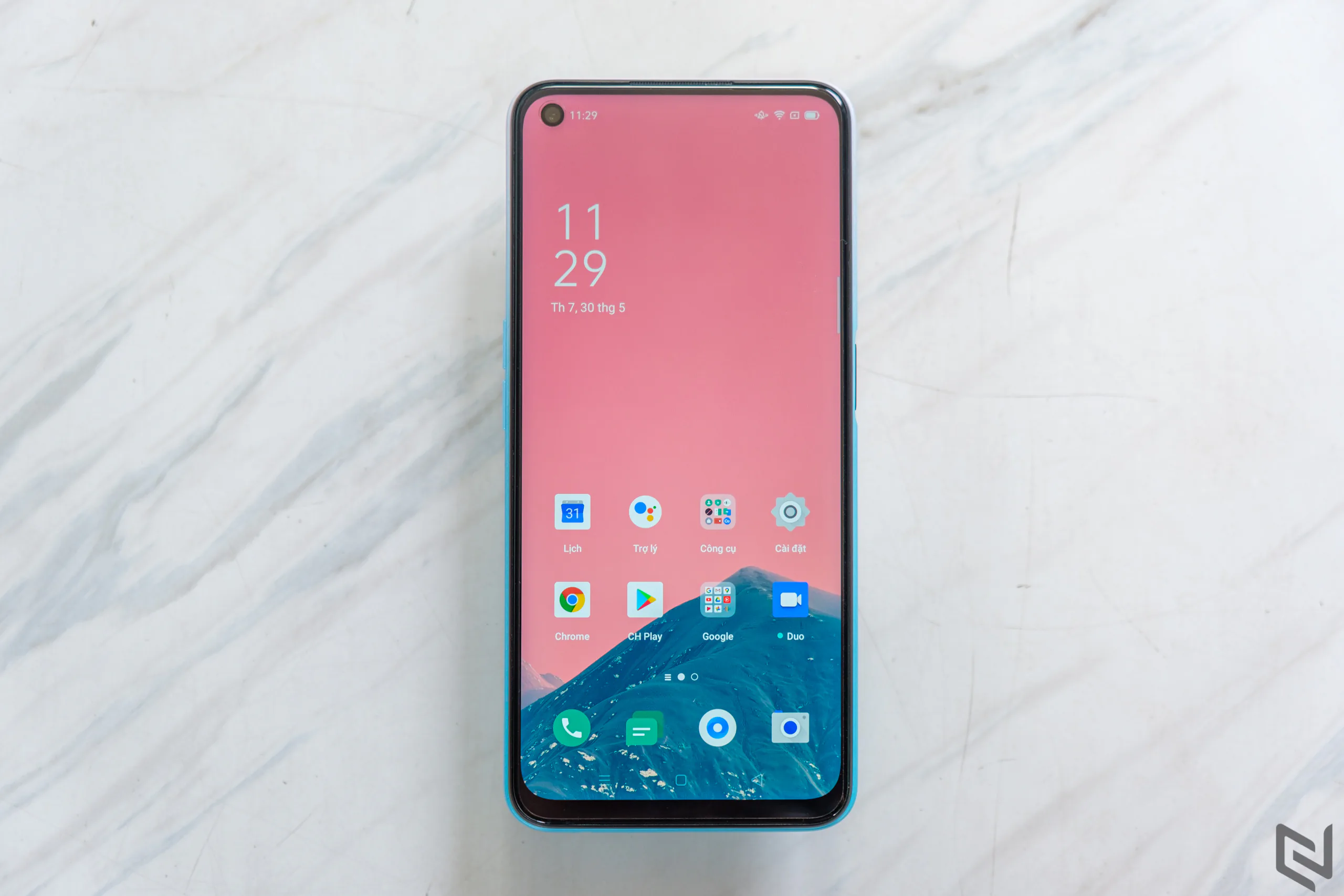 Mở hộp OPPO A92: Thiết kế thời thượng, hiệu năng và camera đỉnh trong tầm giá