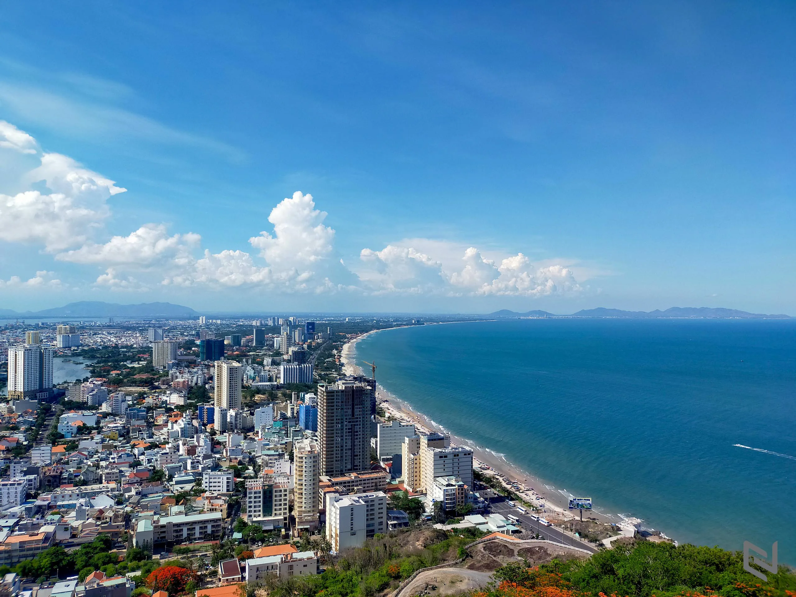 Theo chân camera OPPO A92 ghi lại các điểm sống ảo lý tưởng tại thành phố Vũng Tàu