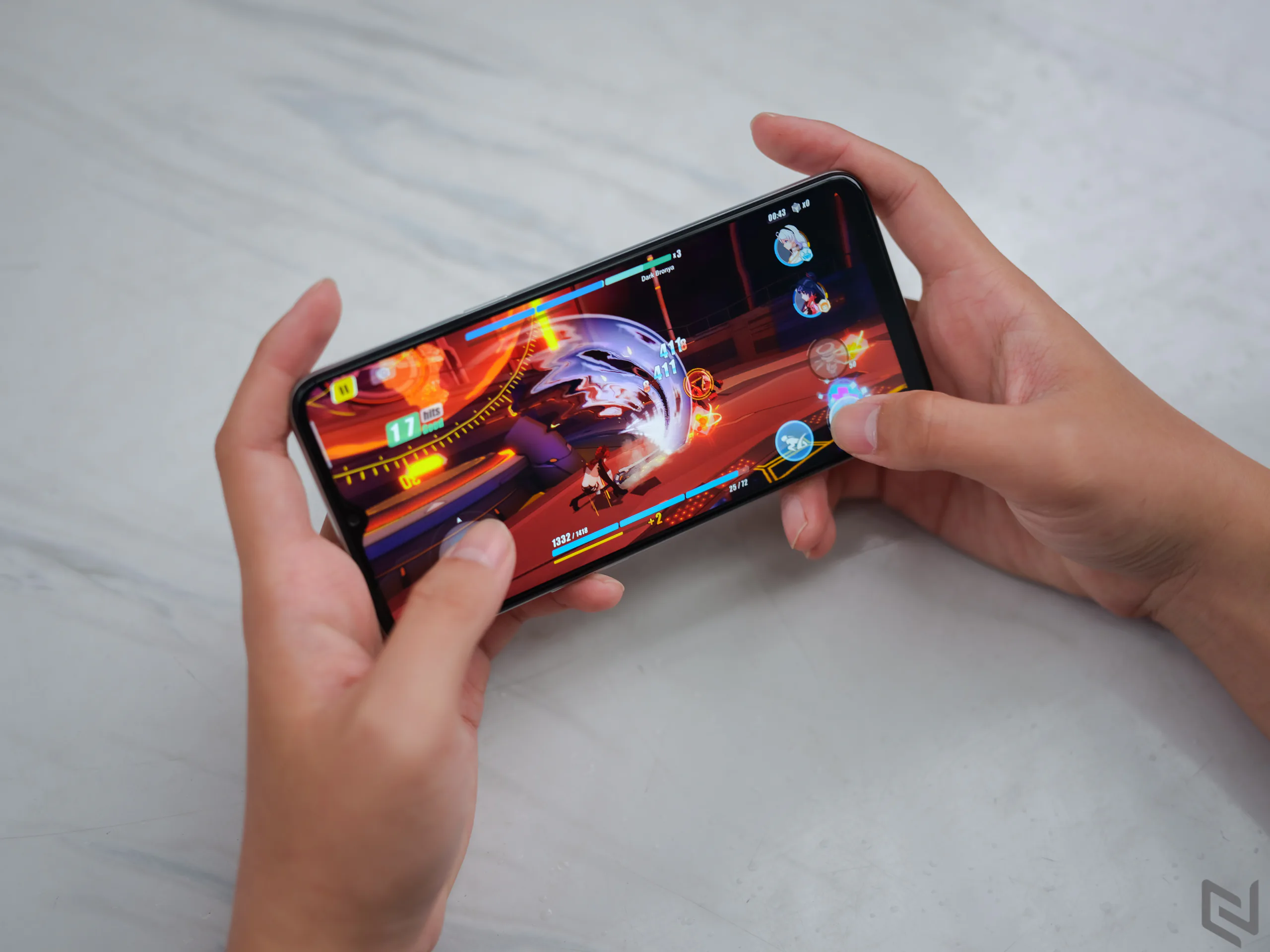 Giải mã sức hút của Realme 6i đối với game thủ: Chip mạnh, màn hình lớn và còn gì nữa?