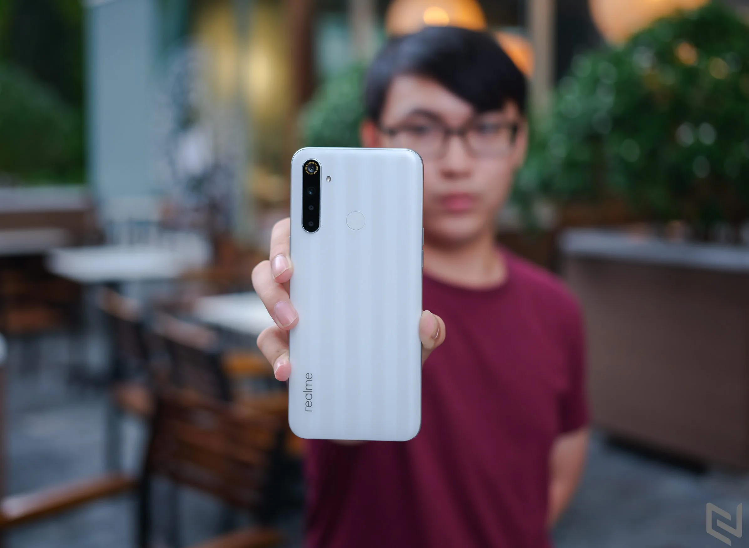 Giải mã sức hút của Realme 6i đối với game thủ: Chip mạnh, màn hình lớn và còn gì nữa?