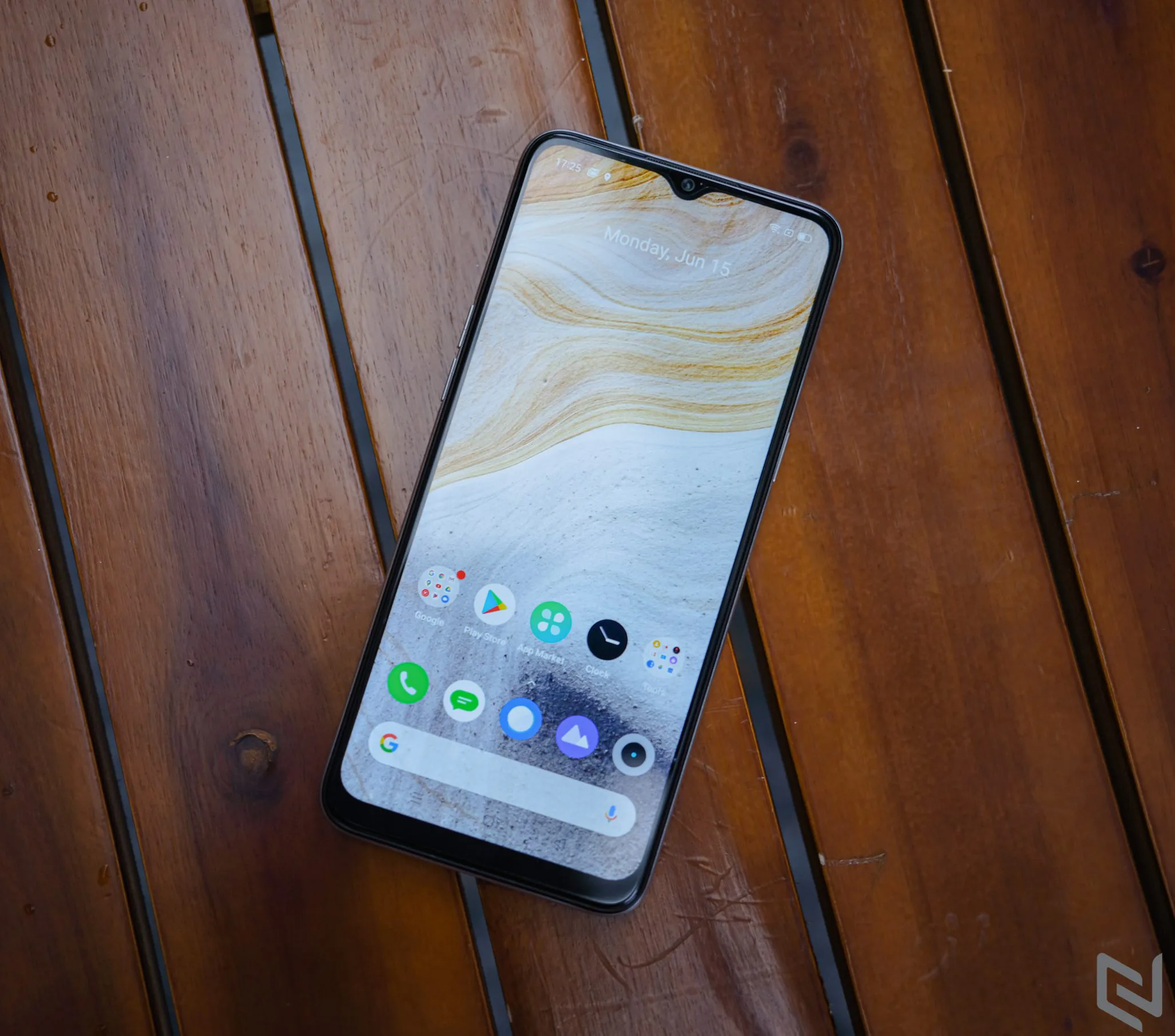 Giải mã sức hút của Realme 6i đối với game thủ: Chip mạnh, màn hình lớn và còn gì nữa?