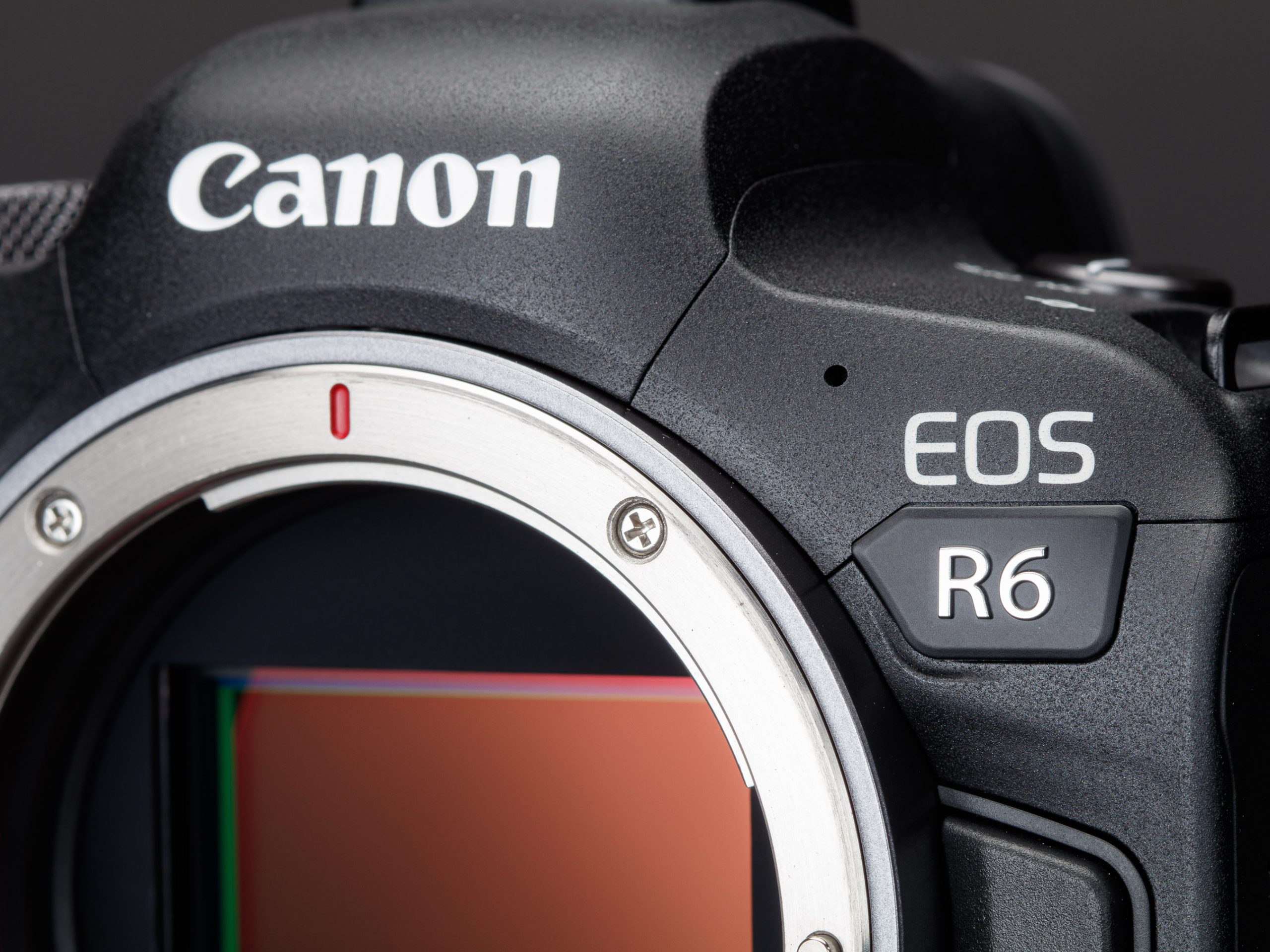 Tuần này có gì: Canon EOS R5, EOS R6, TV Sony Bravia 2020, TV Signature OLED 8K của LG,...