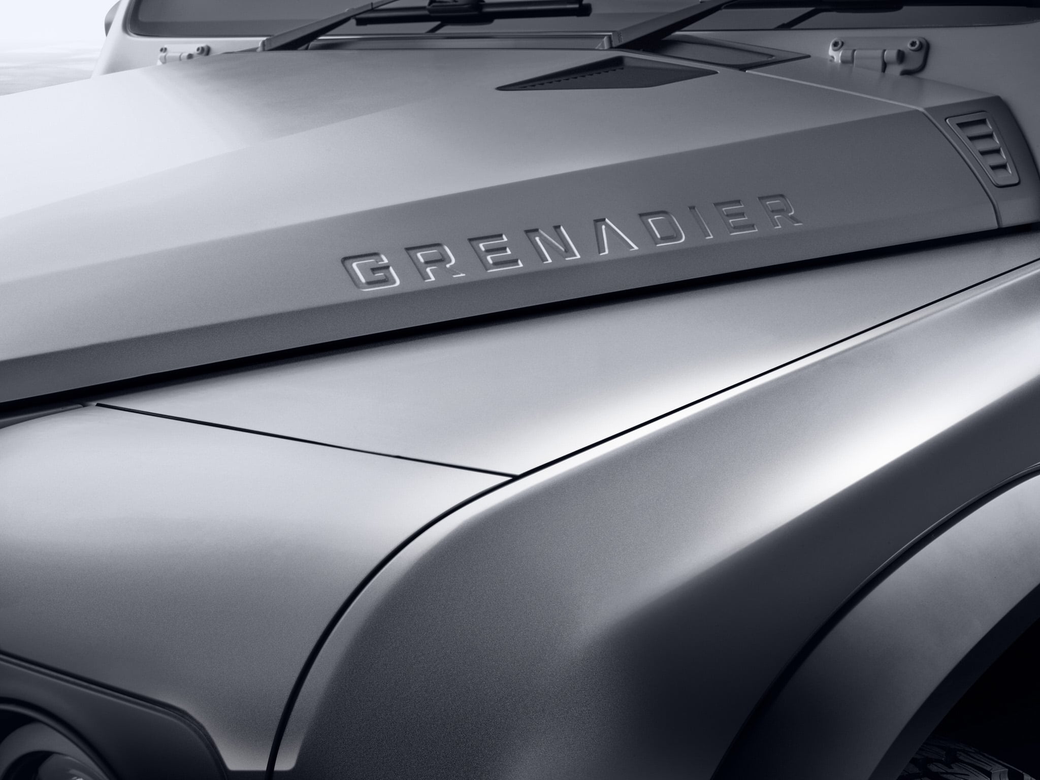 INEOS Automotive hé lộ thiết kế mẫu xe Grenadier 4x4 sắp ra mắt