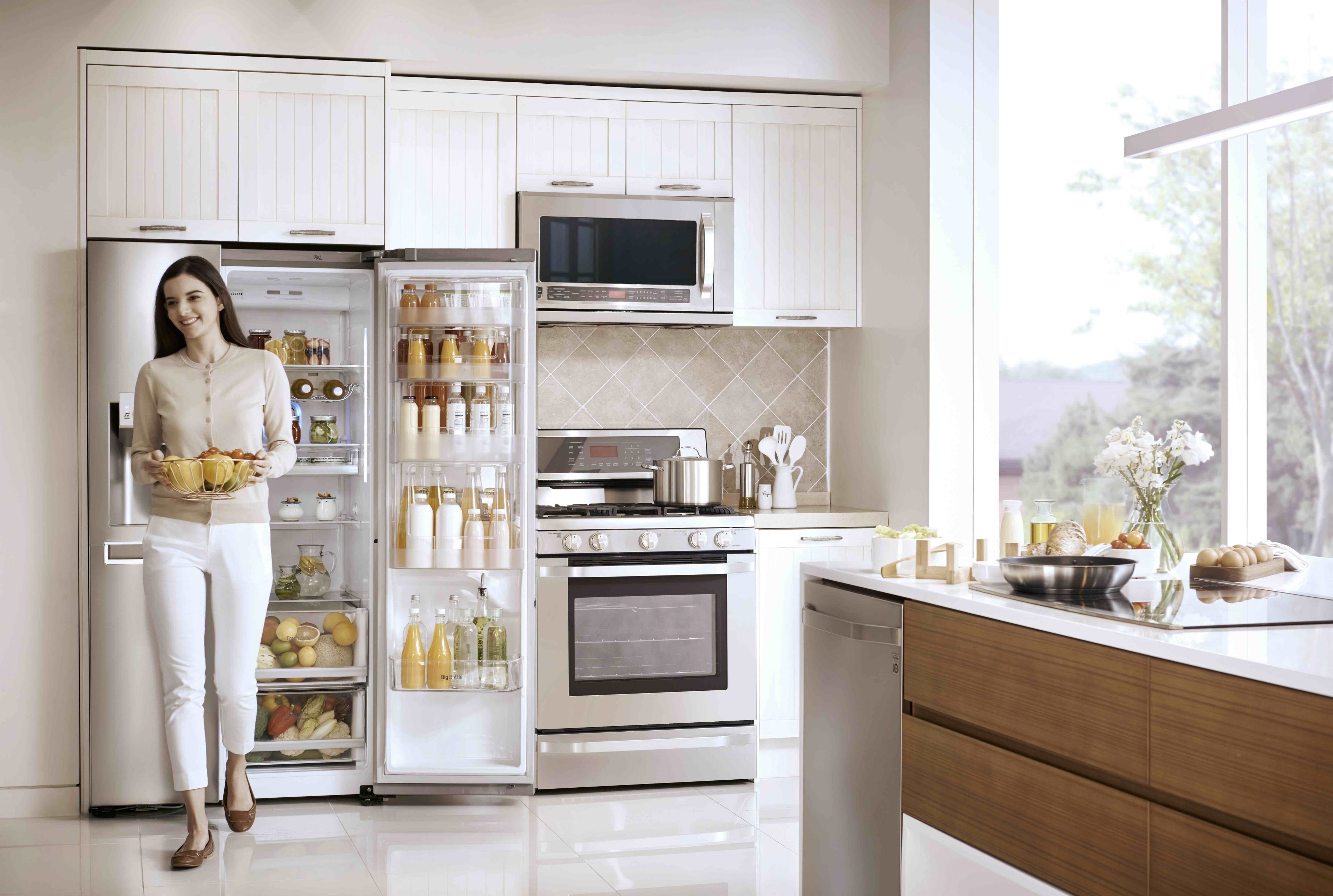 LG công bố bán ra 1 triệu chiếc tủ lạnh cao cấp InstaView trên toàn cầu