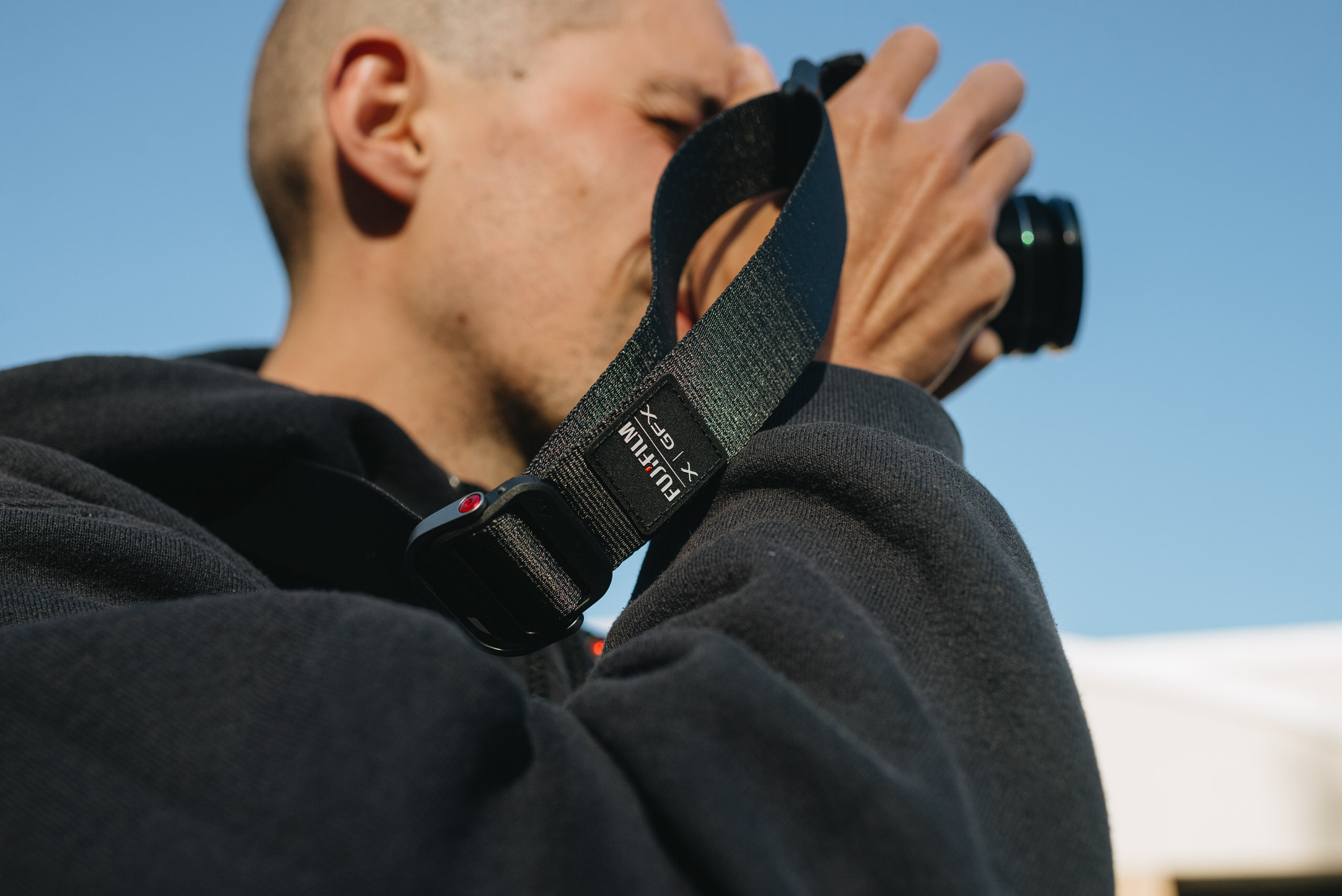 Peak Design tung phiên bản giới hạn dây đeo máy ảnh hợp tác với Fujifilm