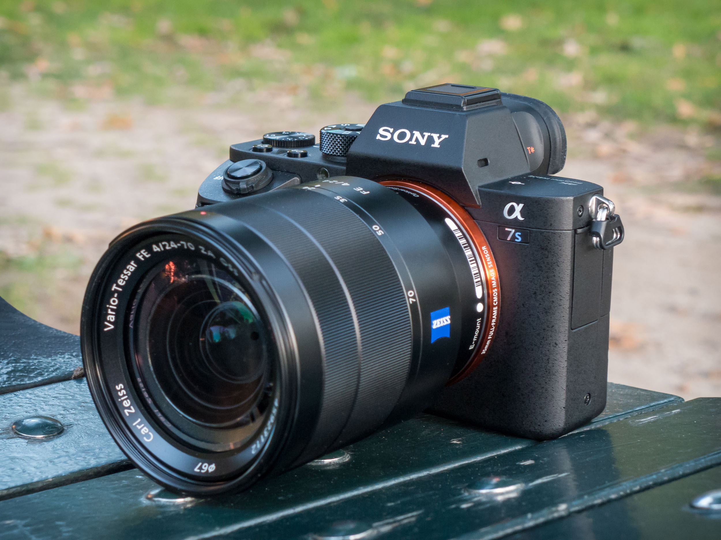 Sony A7s III sẽ là chiếc máy ảnh mirrorless đầu tiên hỗ trợ thẻ CFexpress Type A