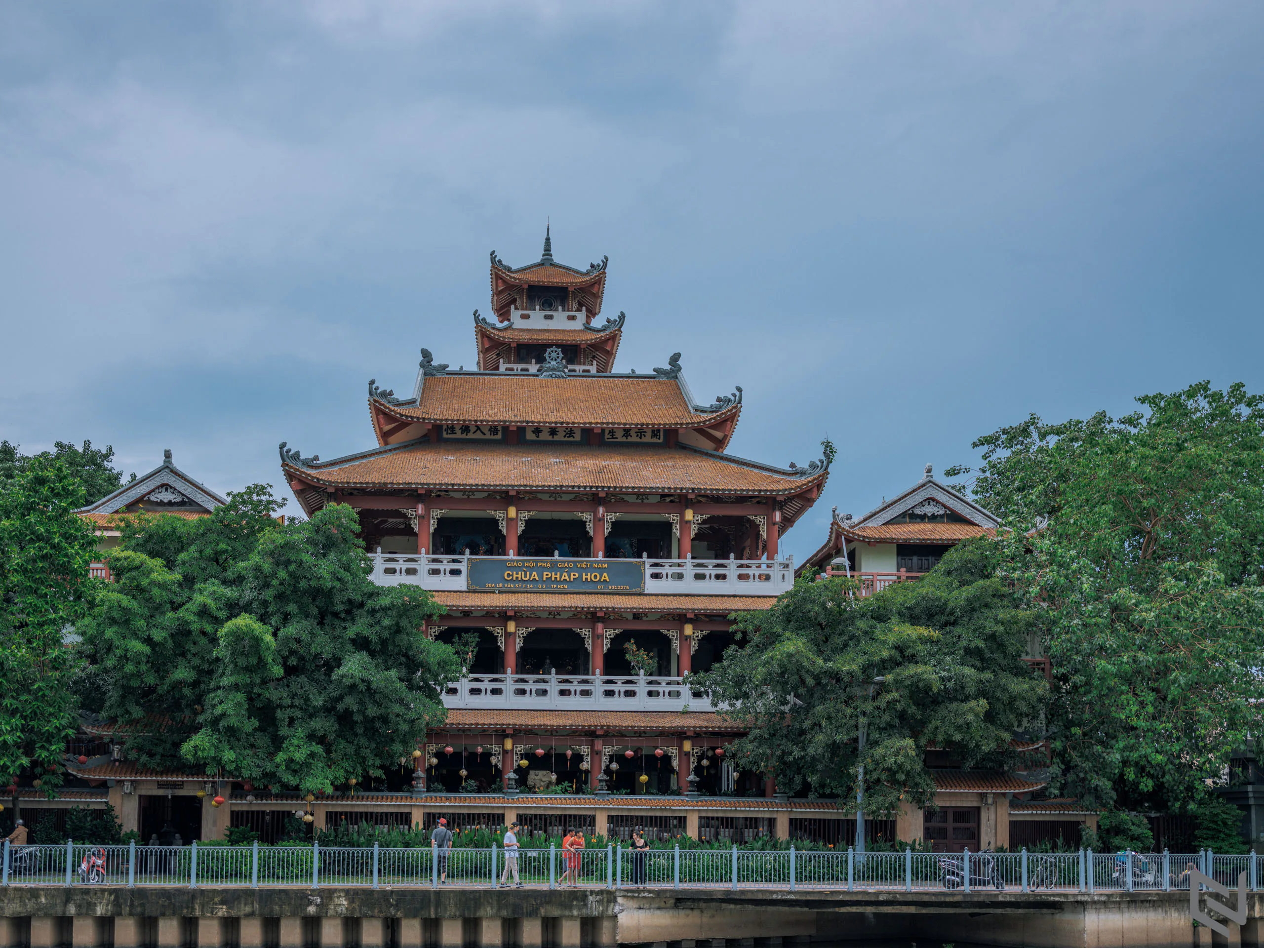 Trải nghiệm Fujifilm GFX 50R: Độ nét và dải DR ấn tượng nhưng cũng có thứ phải đánh đổi