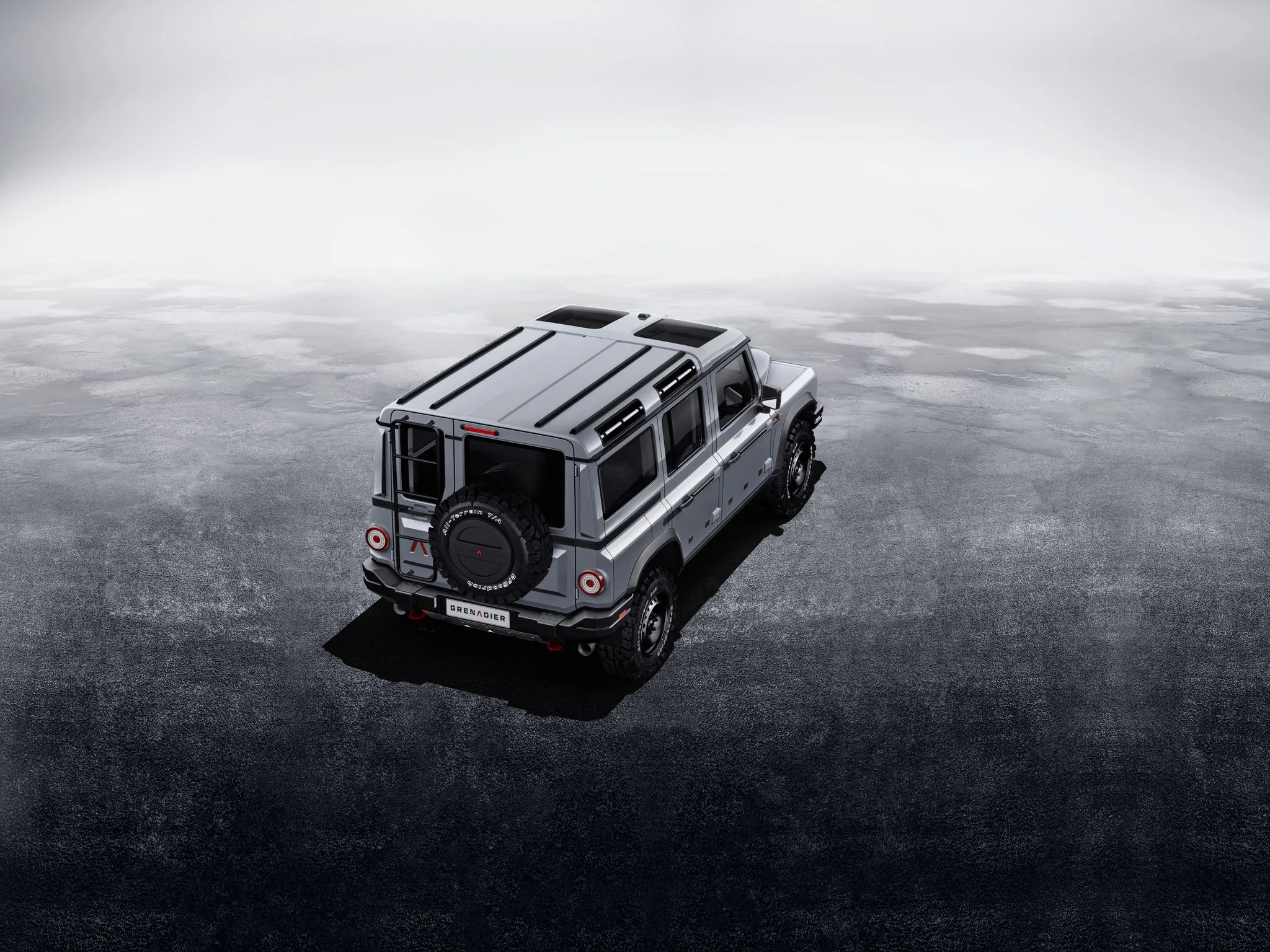 INEOS Automotive hé lộ thiết kế mẫu xe Grenadier 4x4 sắp ra mắt