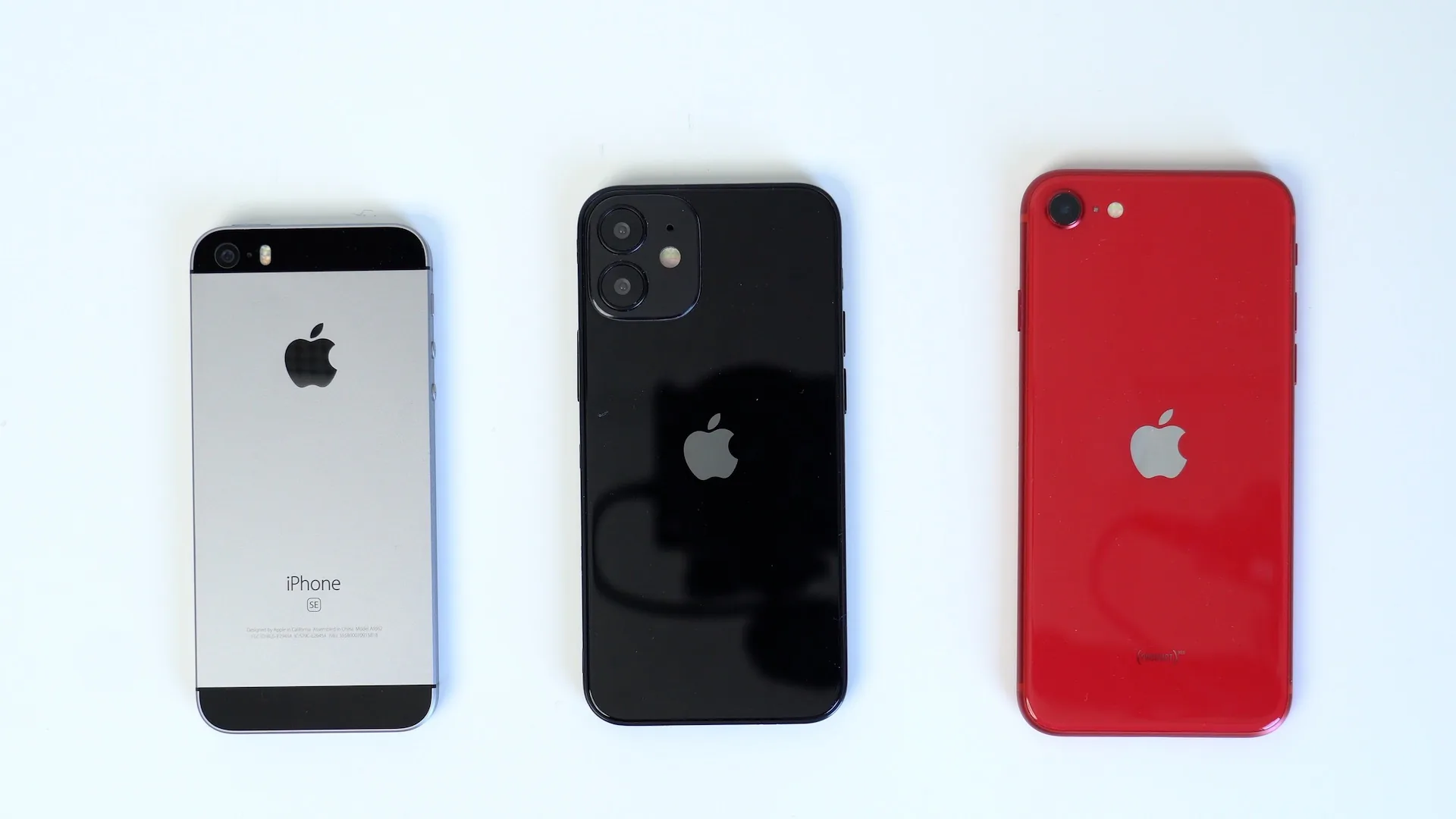 Trên tay iPhone 12 phiên bản dummy với phần viền màn hình rất mỏng
