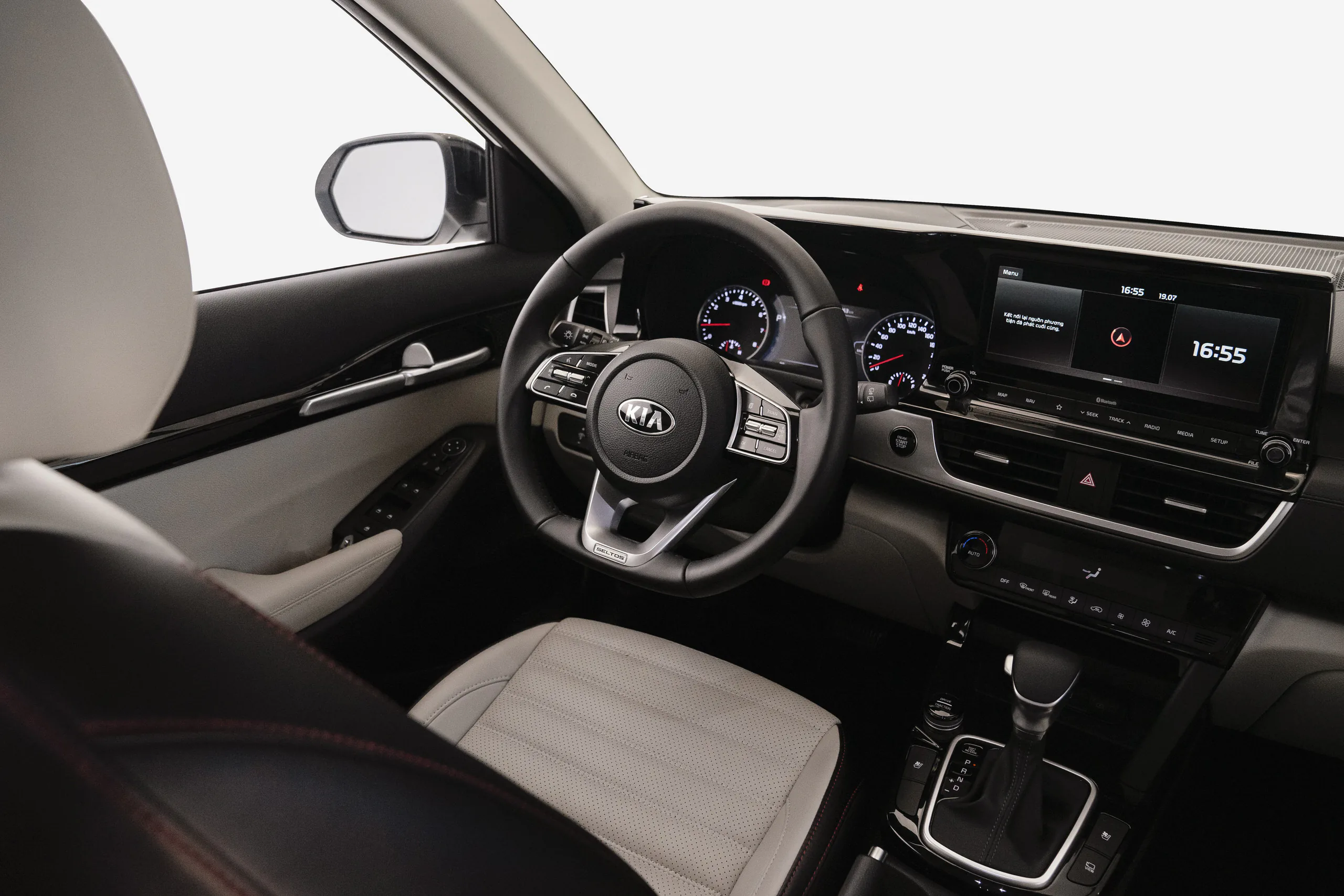 KIA Seltos 2020 ra mắt tại thị trường Việt Nam với giá từ 589 triệu