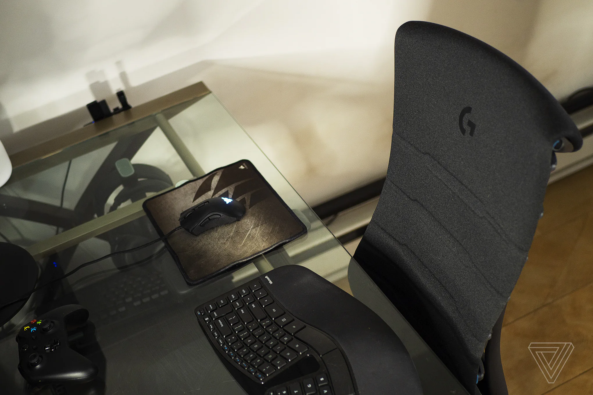 Logitech và Herman Miller cùng nhau hợp tác, ra mắt ghế gaming cao cấp giá 1495 USD