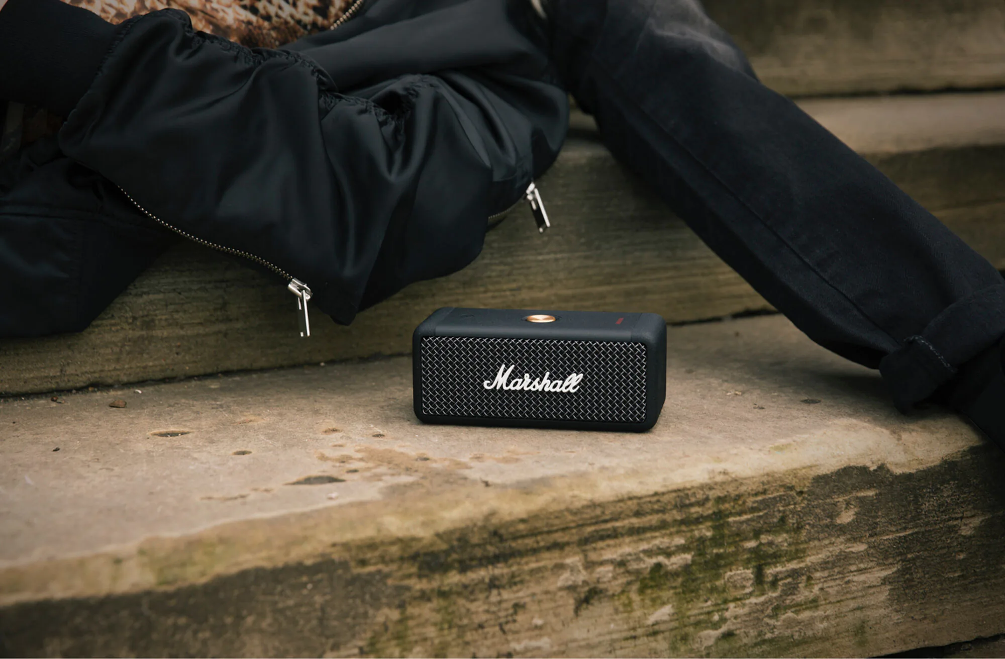 Marshall ra mắt loa bluetooth Emberton có giá rẻ nhất trong dải sản phẩm của mình
