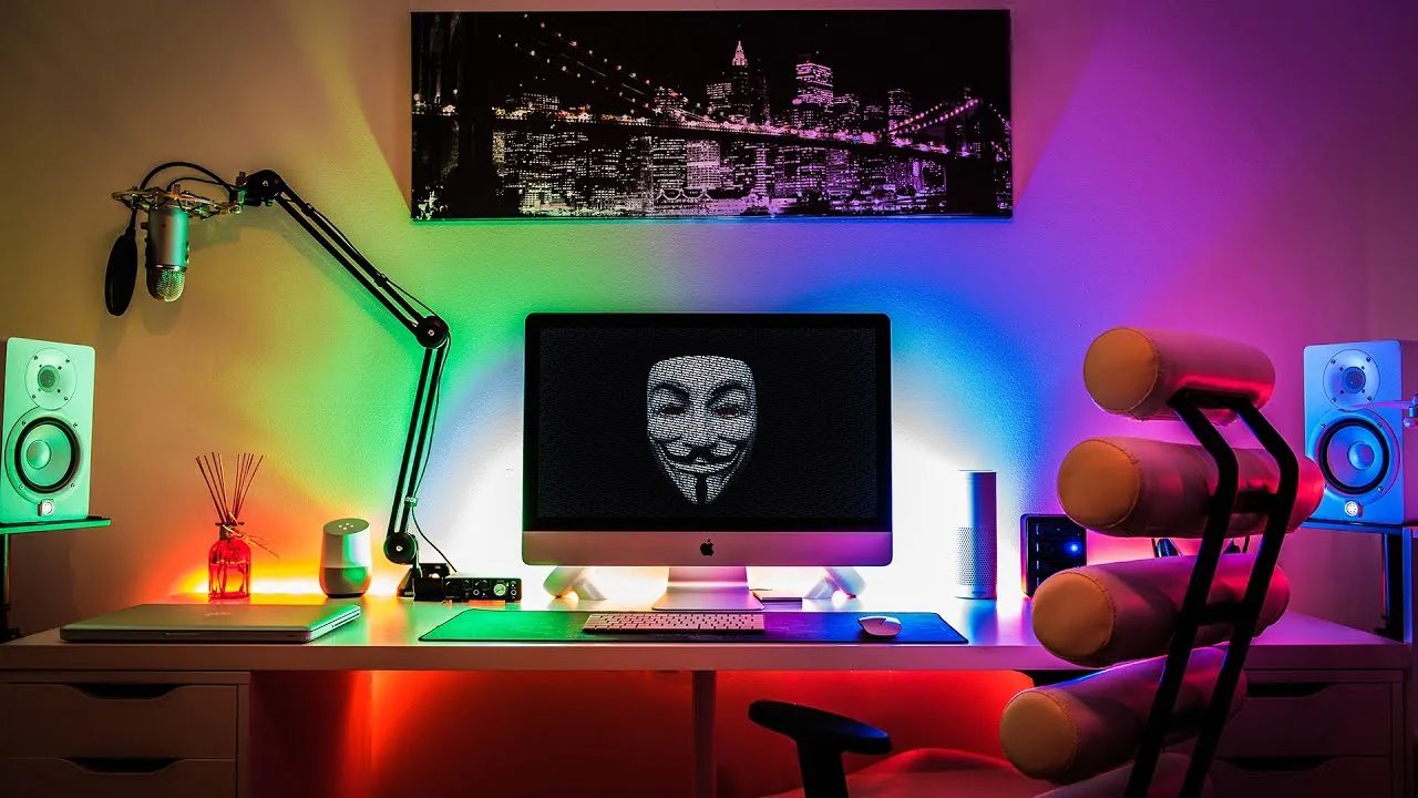 Trên tay bộ sản phẩm dây LED Philips Hue Lightstrip Plus vừa được giới thiệu tại Việt Nam