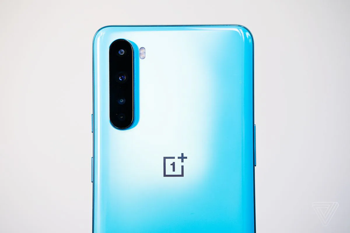 OnePlus Nord 5G ra mắt, vi xử lý Snapdragon 765G, màn hình 90Hz, giá 460 USD
