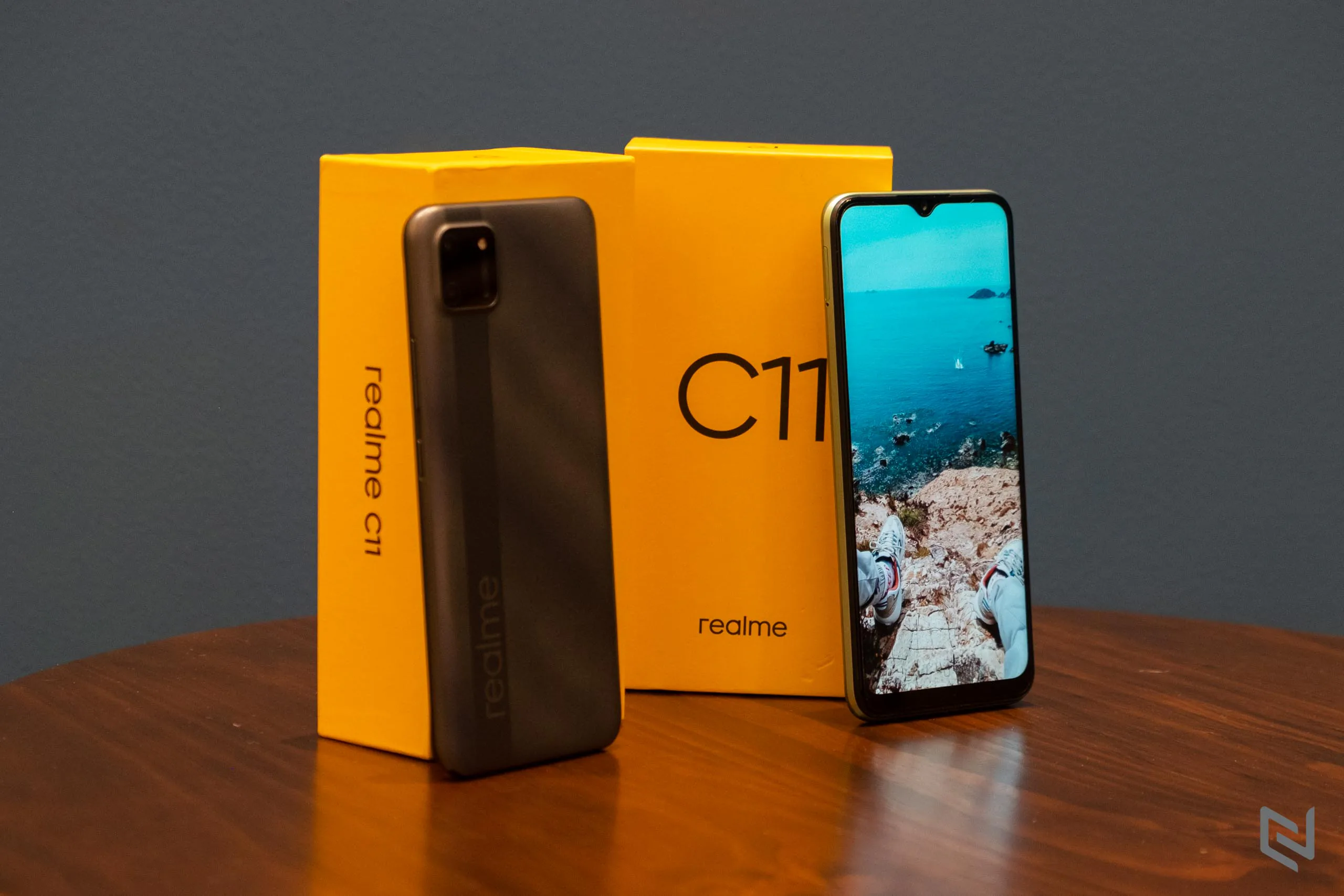 Trên tay Realme C11 chuẩn bị lên kệ thị trường Việt: 2 camera, pin 5000mAh, giá dưới 3 triệu
