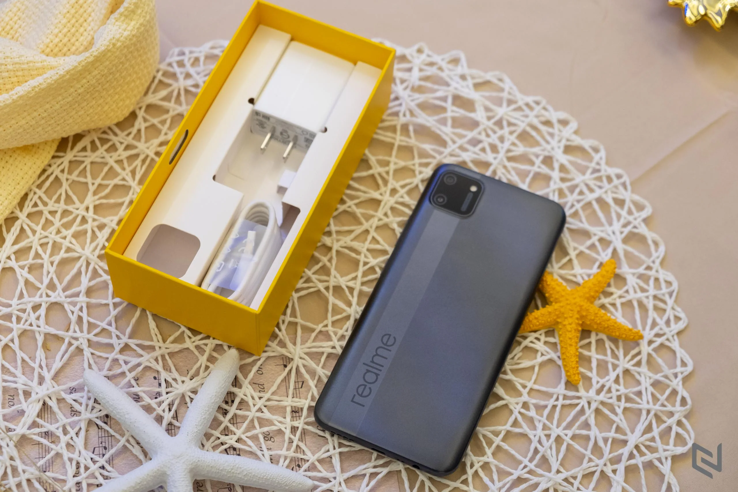 Tuần này có gì: Realme C11, OPPO A92, S20+ BTS, GoViet hợp nhất GoJek