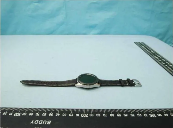 Lộ diện ảnh thực tế Samsung Galaxy Watch 3 rò rỉ từ NCC